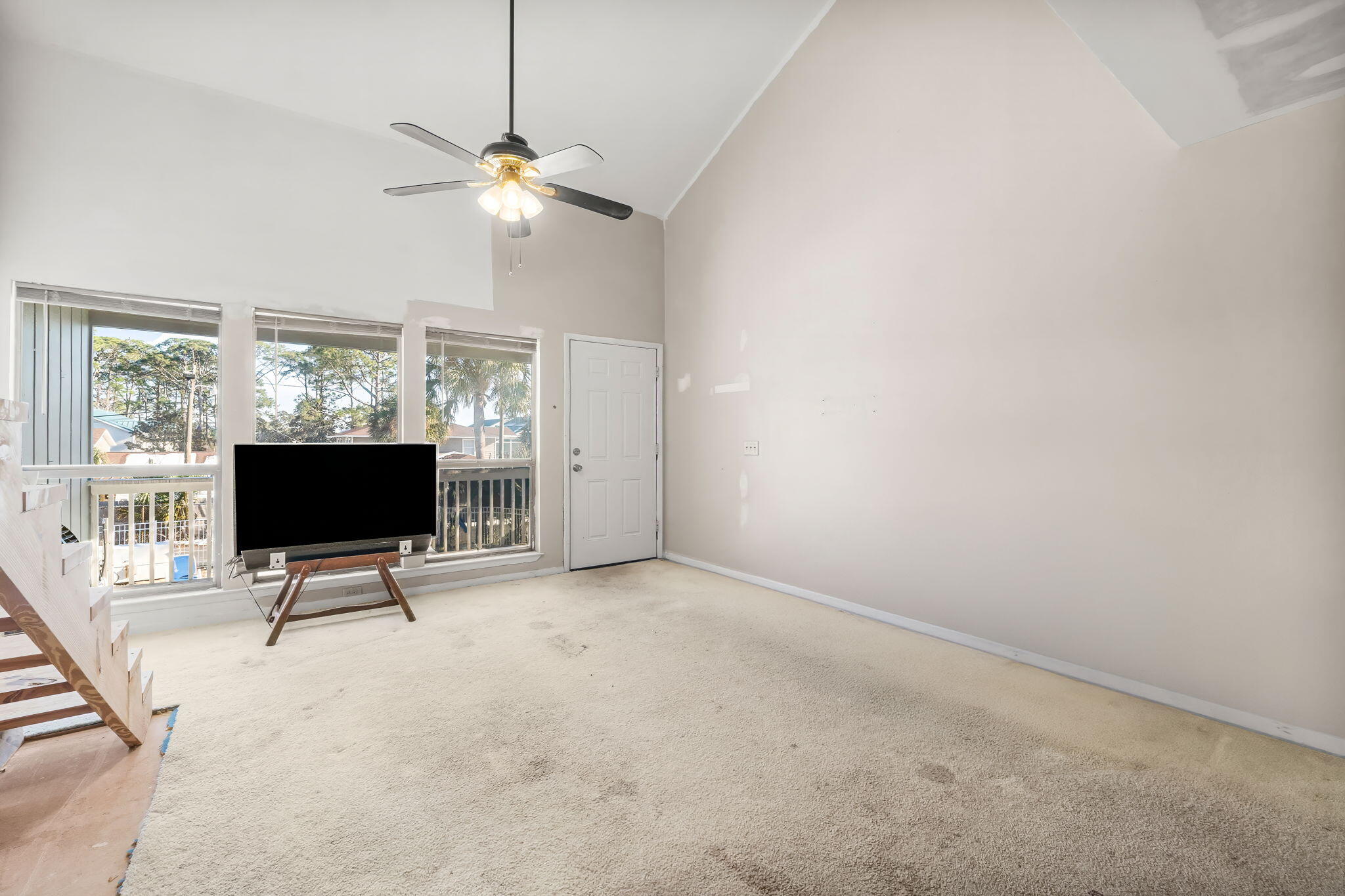 DOCKSIDE NORTH CONDO - Residential