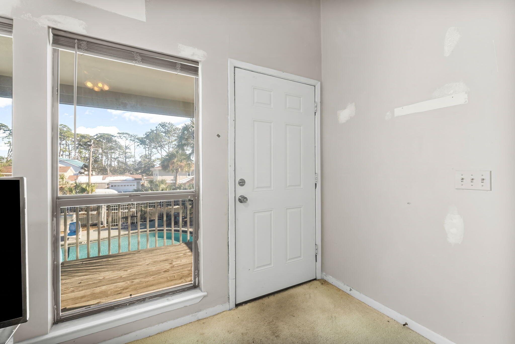 DOCKSIDE NORTH CONDO - Residential