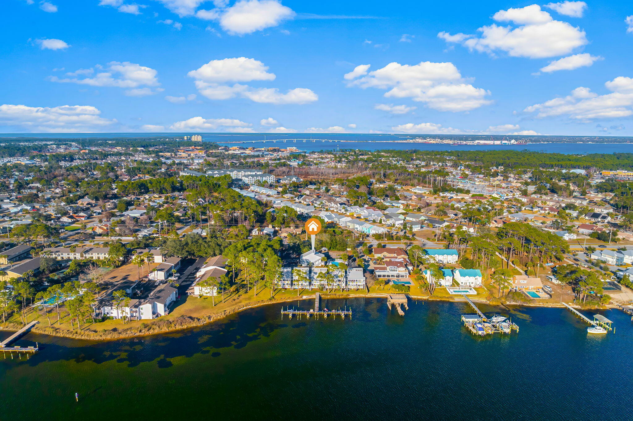 DOCKSIDE NORTH CONDO - Residential