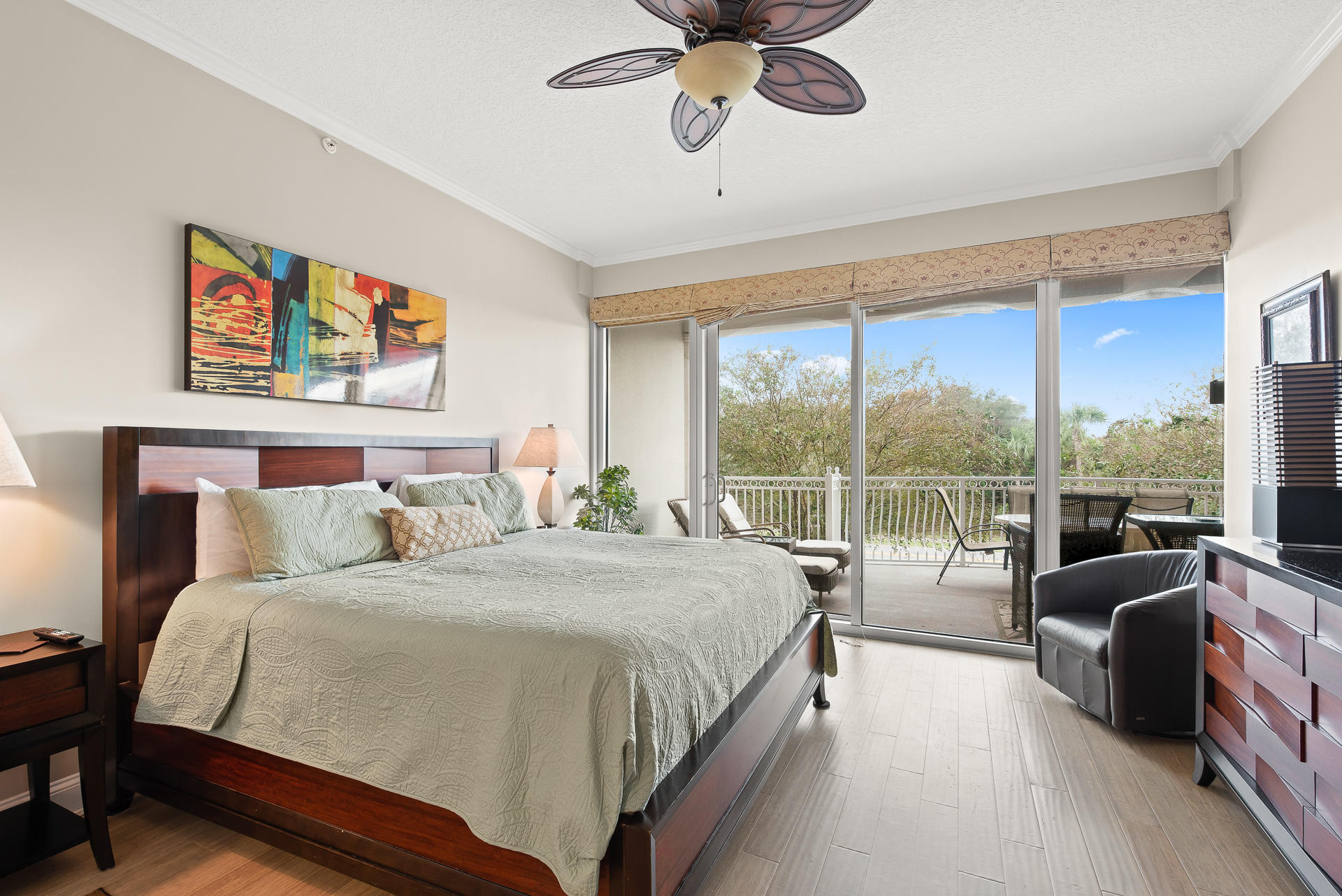 ALEXANDER AT PALM COURT - Residential