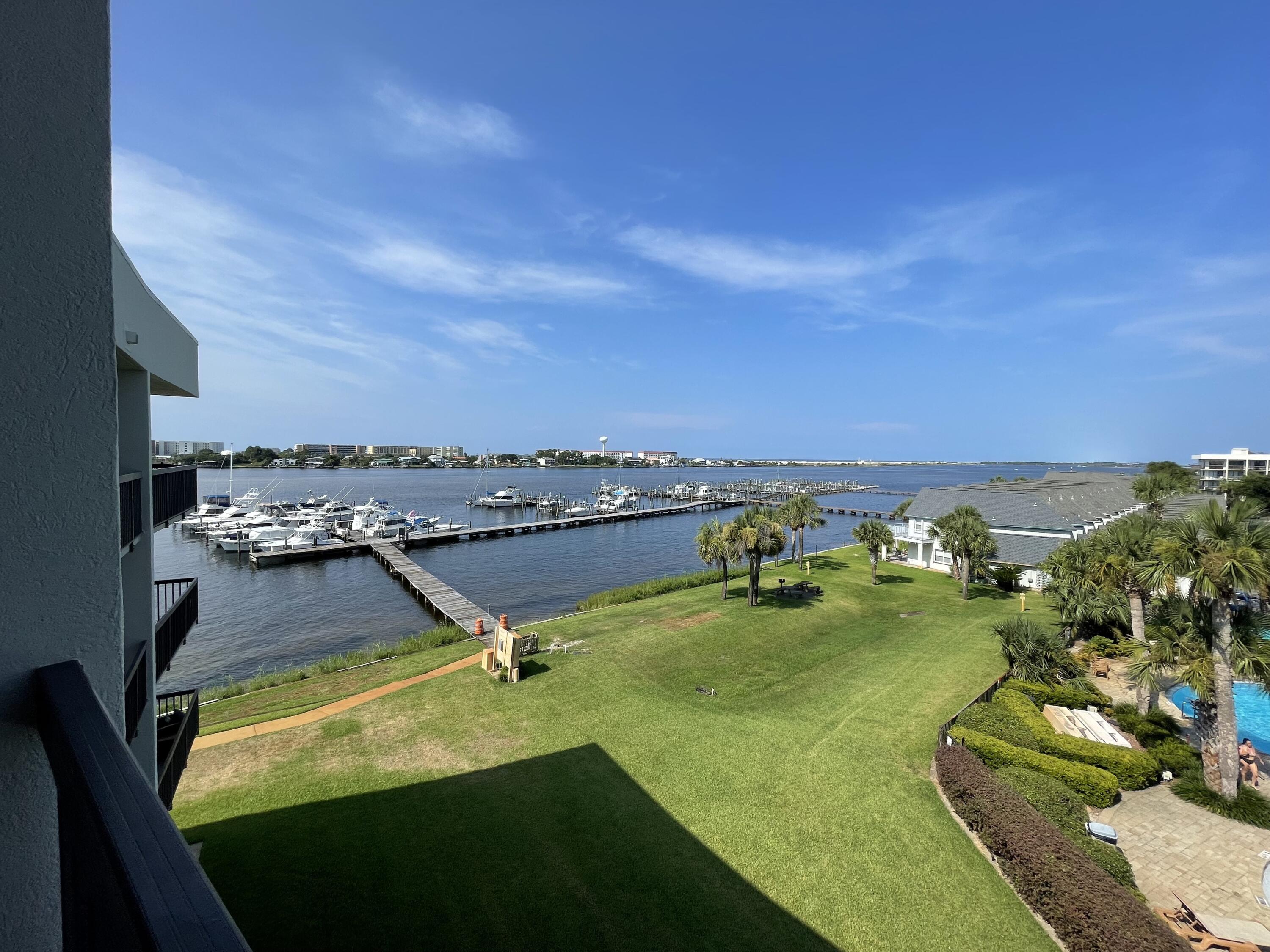 PIRATES BAY PH I - Residential