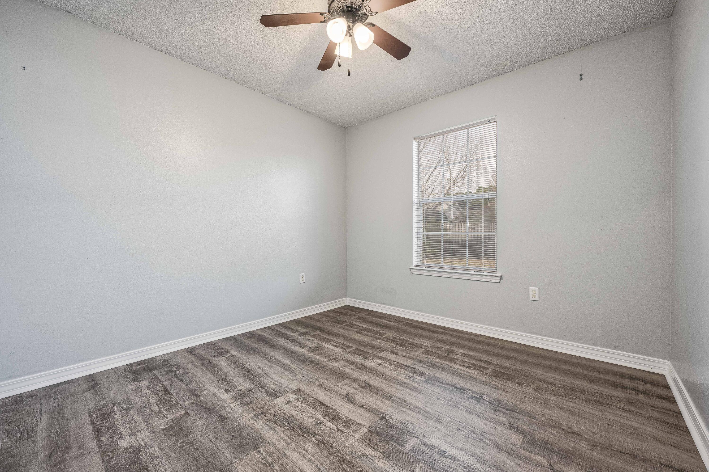 EMERALD VILLAGE S/D - Residential