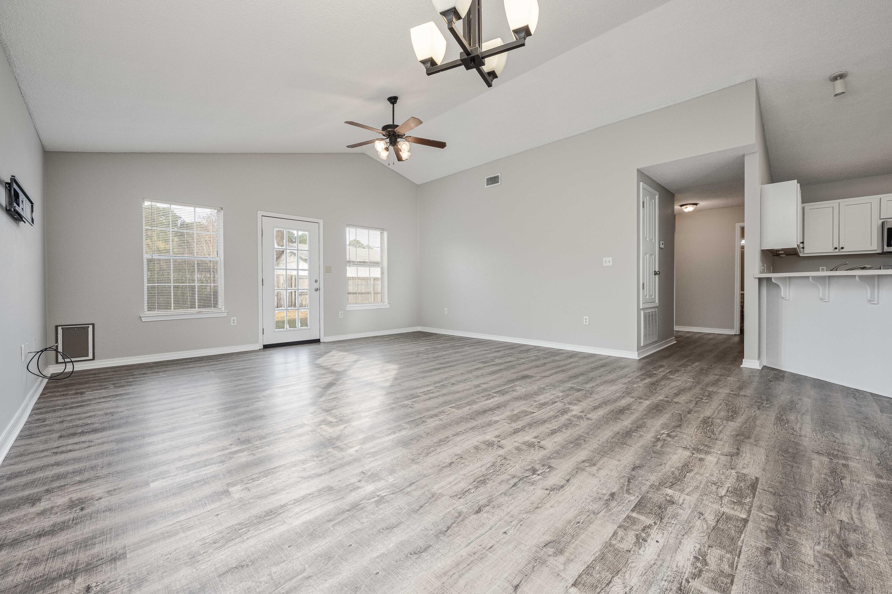 EMERALD VILLAGE S/D - Residential