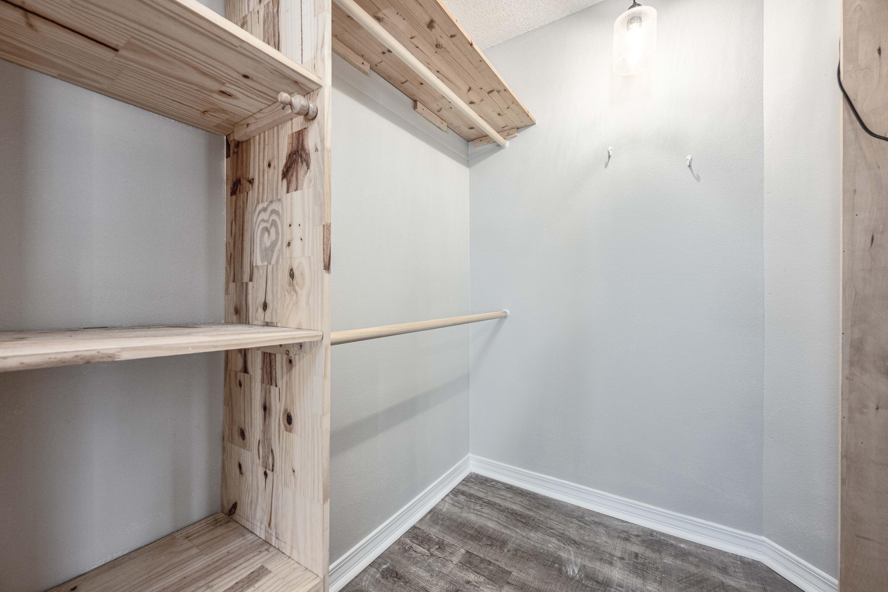 EMERALD VILLAGE S/D - Residential