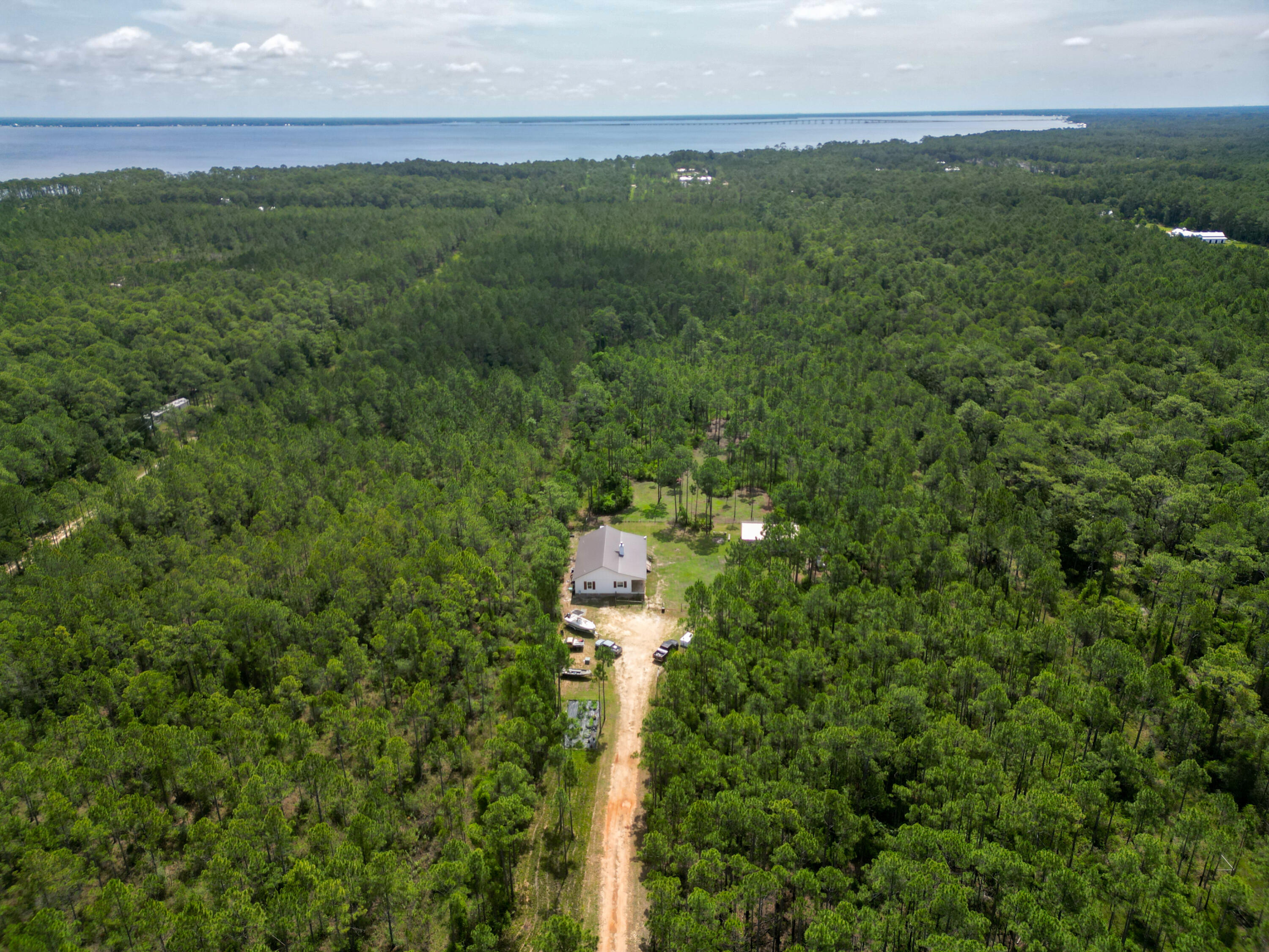 NO RECORDED SUBDIVISION - Residential