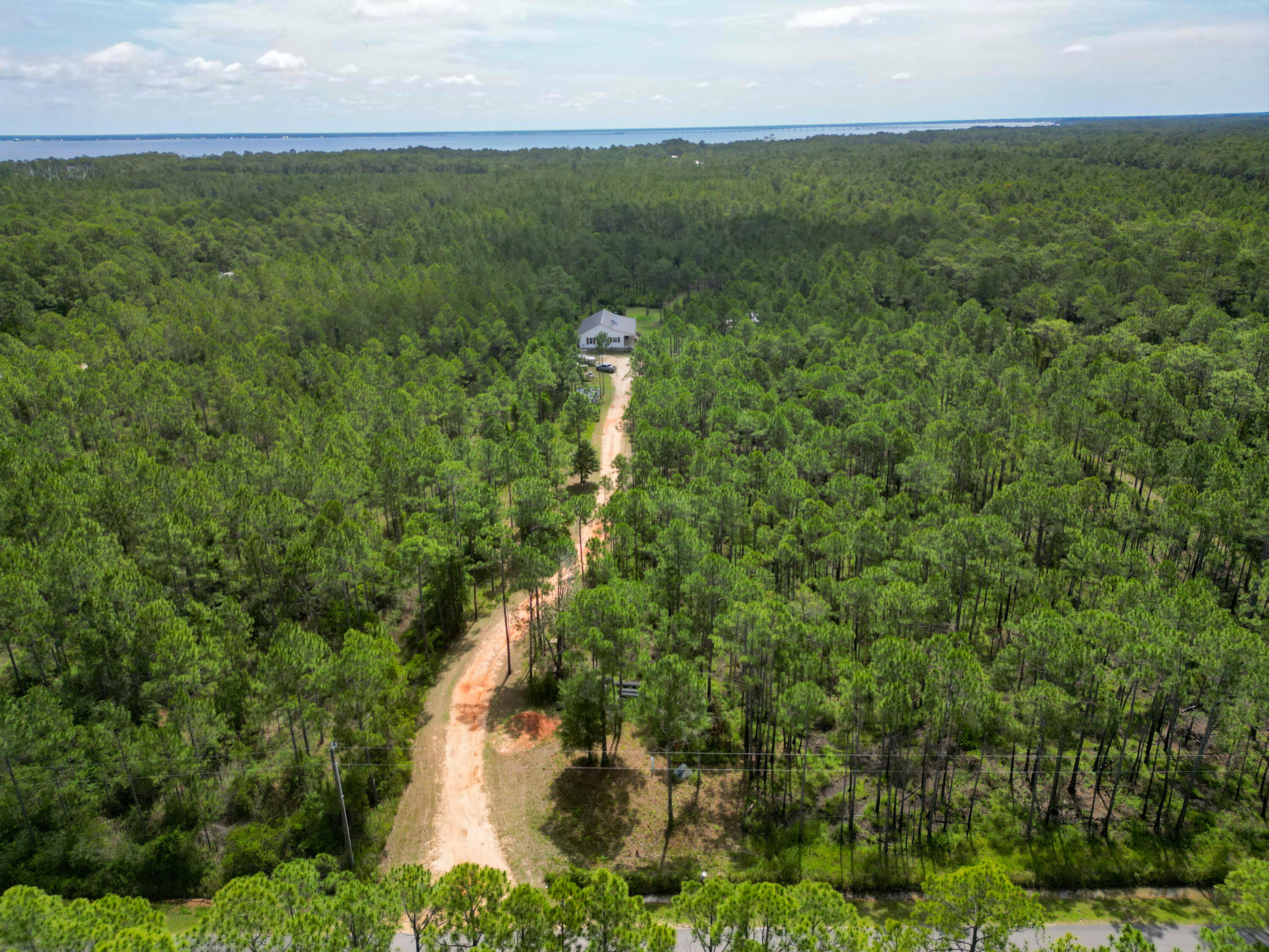 NO RECORDED SUBDIVISION - Residential
