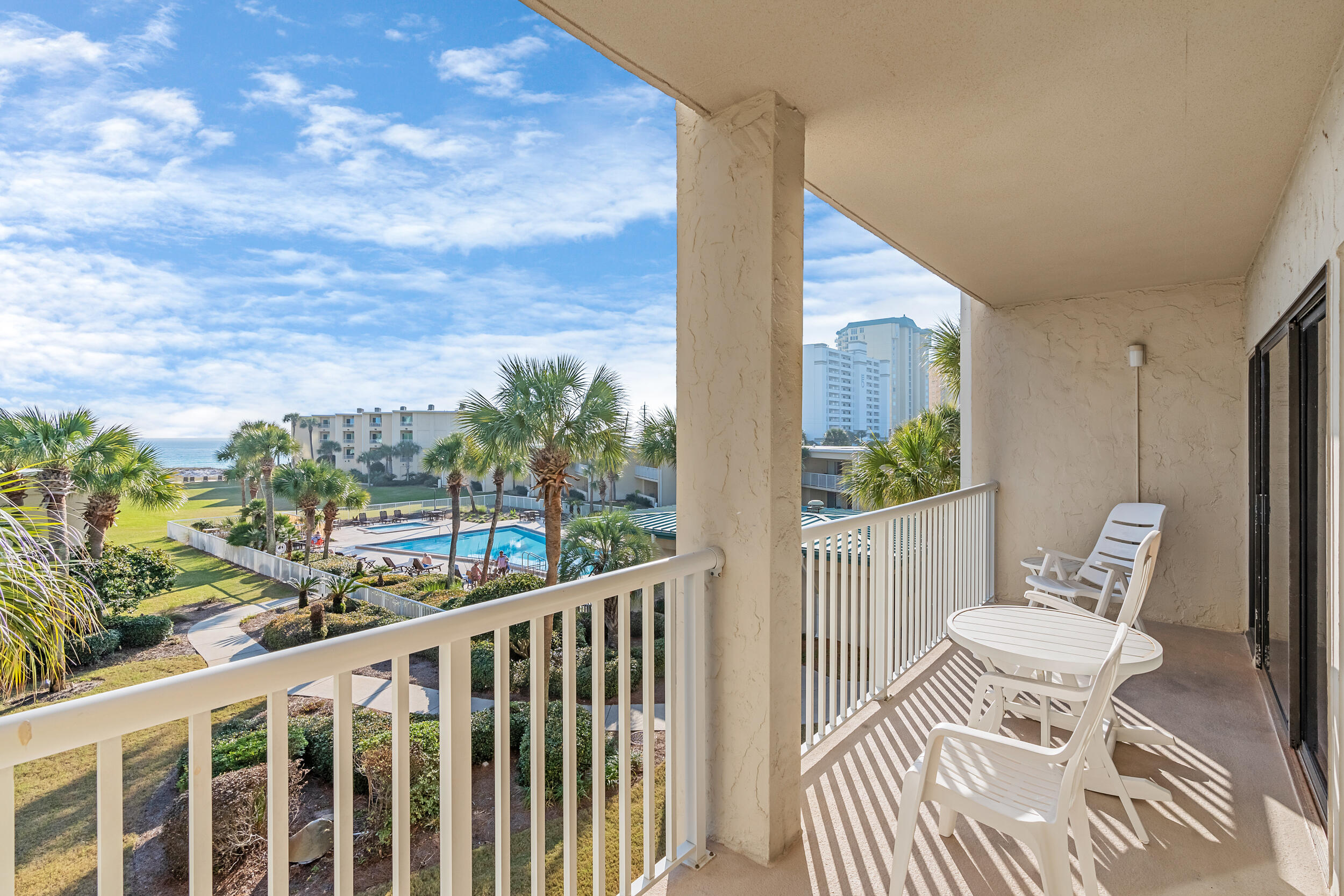 SILVER DUNES CONDO - Residential