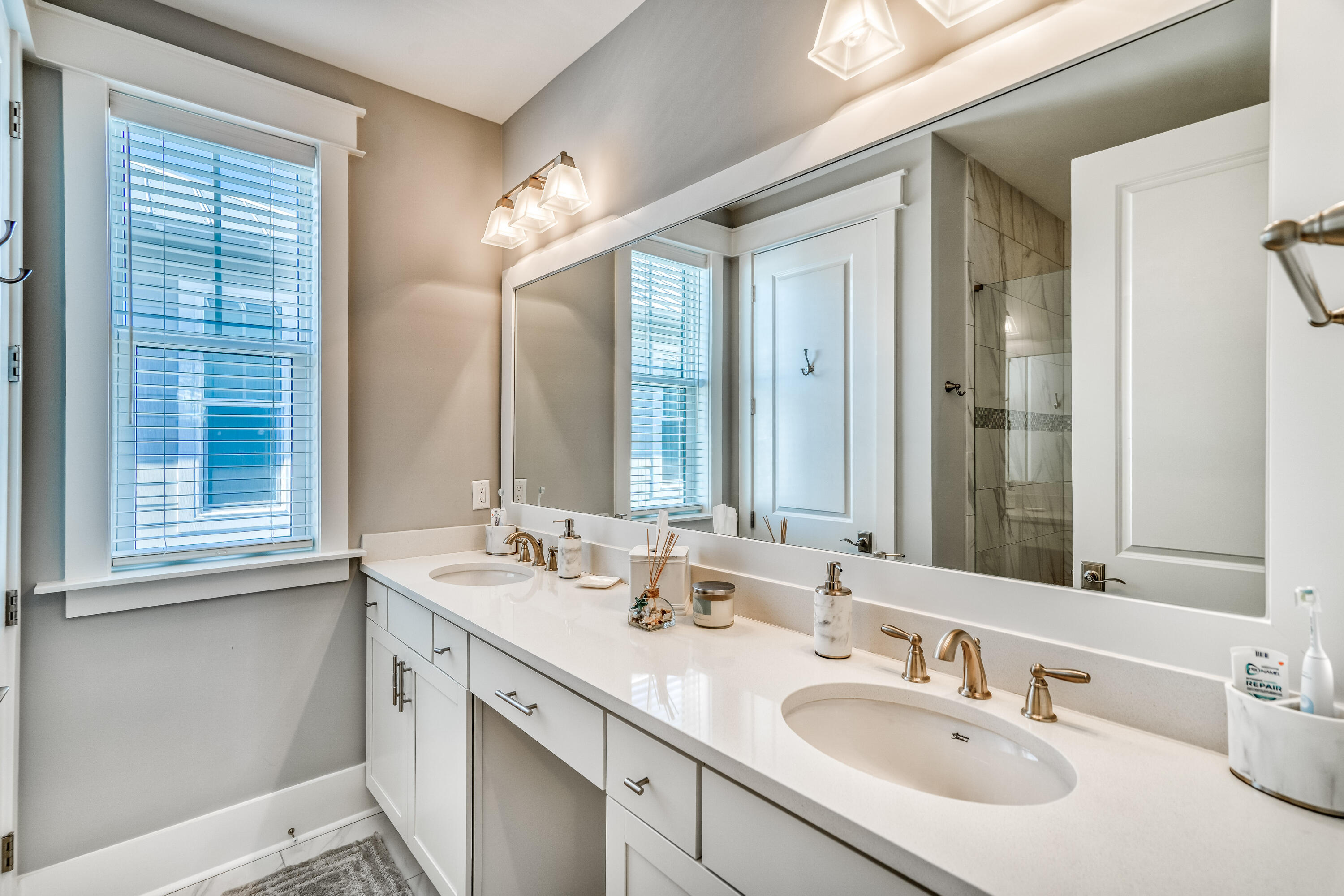 NATUREWALK AT SEAGROVE - Residential