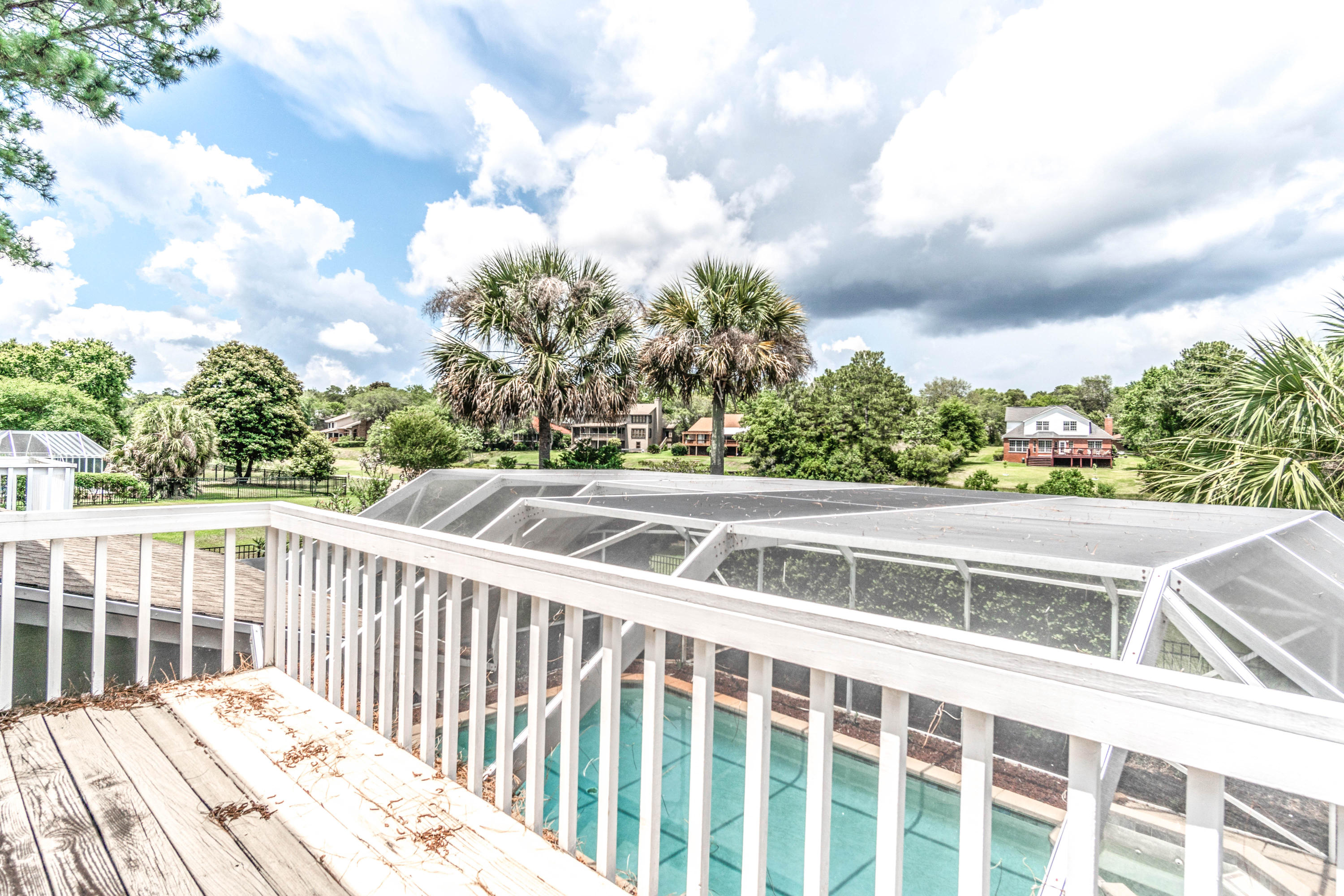 ST ANDREWS EAST BLUEWATER BAY - Residential