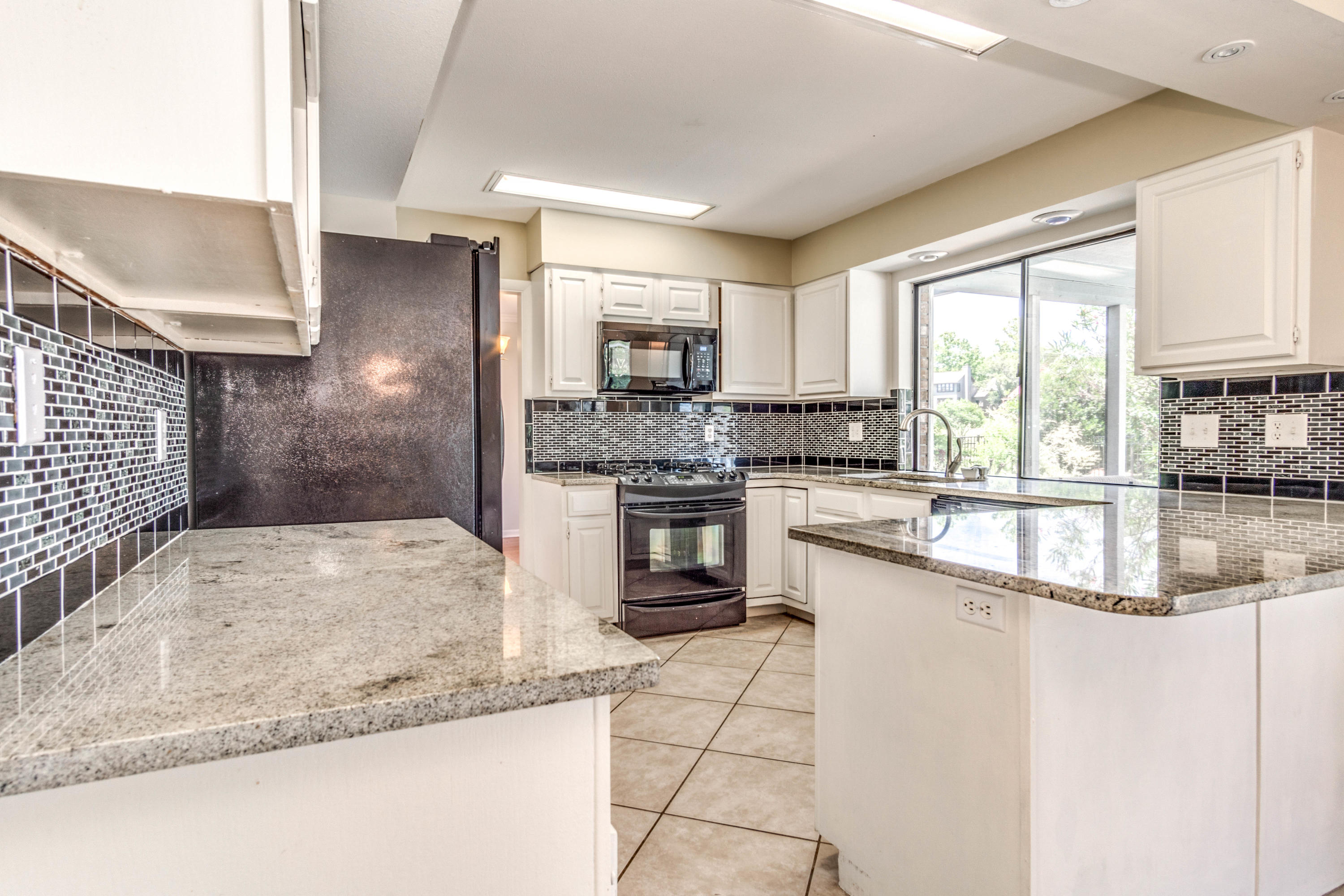 ST ANDREWS EAST BLUEWATER BAY - Residential