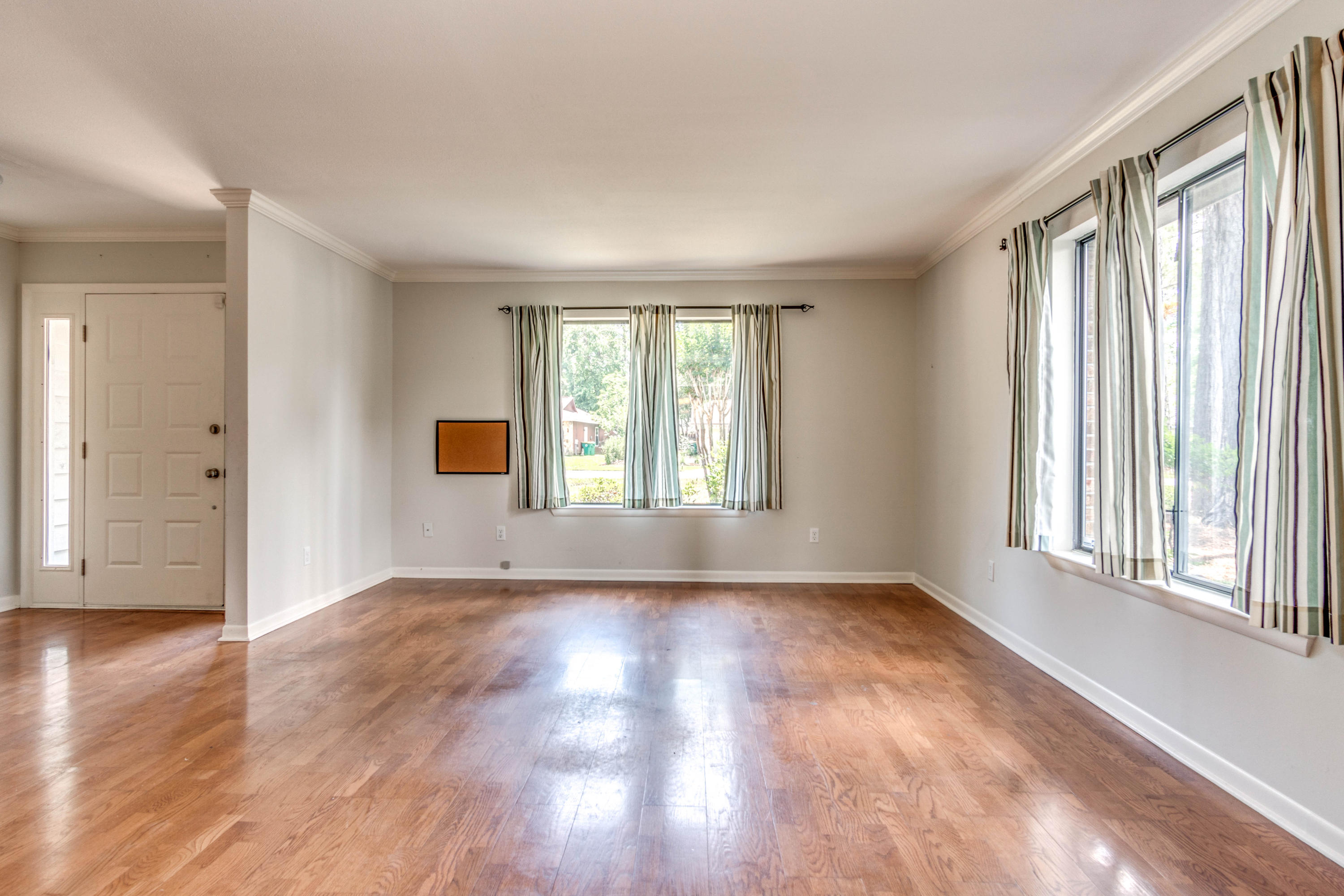 ST ANDREWS EAST BLUEWATER BAY - Residential