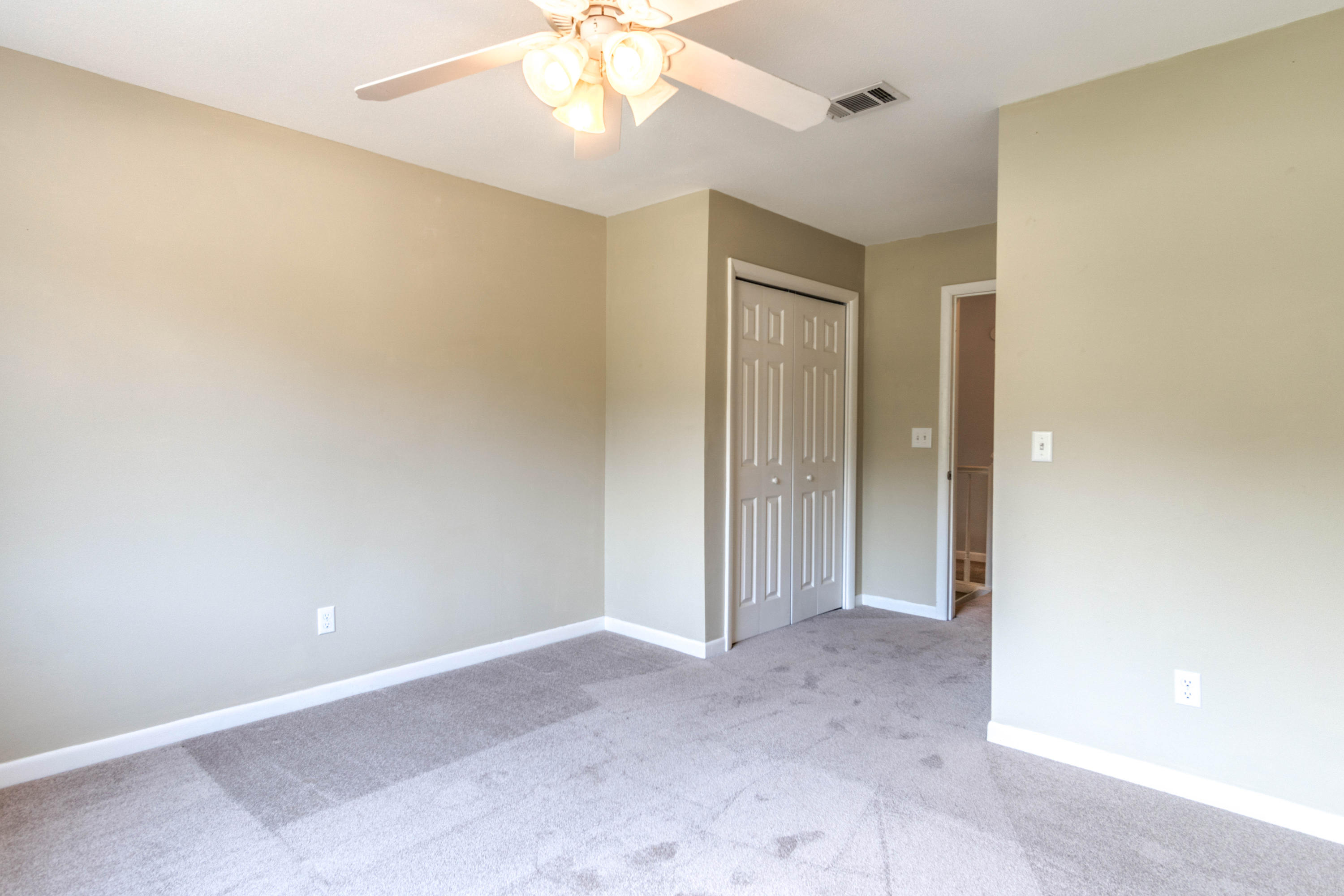 ST ANDREWS EAST BLUEWATER BAY - Residential