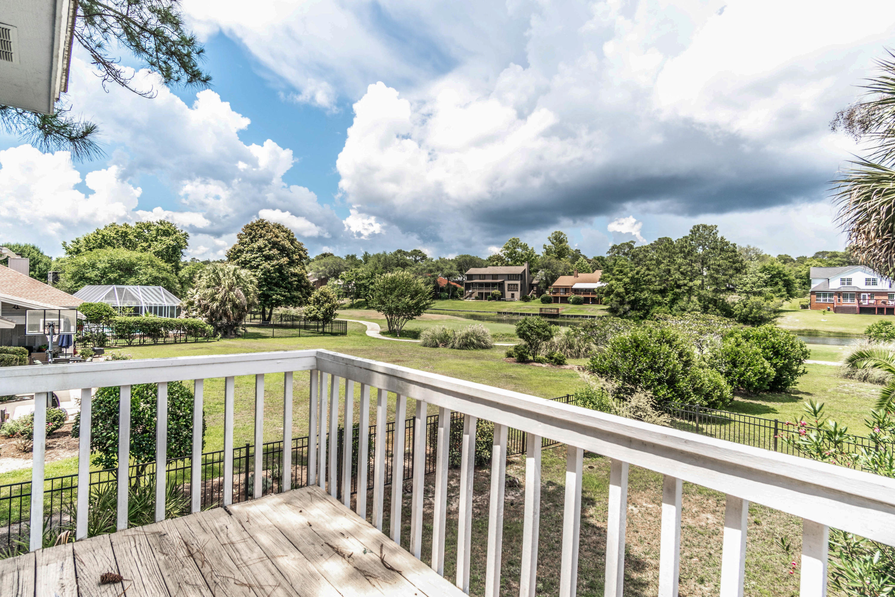 ST ANDREWS EAST BLUEWATER BAY - Residential