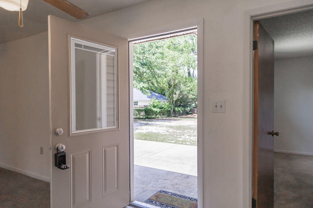 SHERRY WOODS - Residential