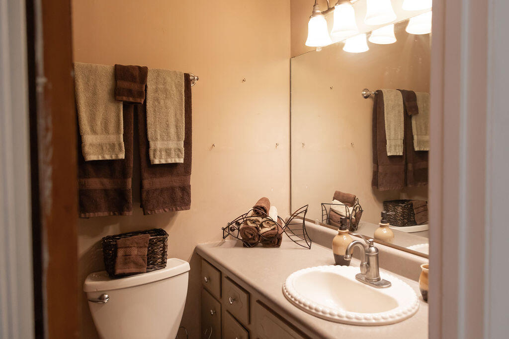 SHERRY WOODS - Residential