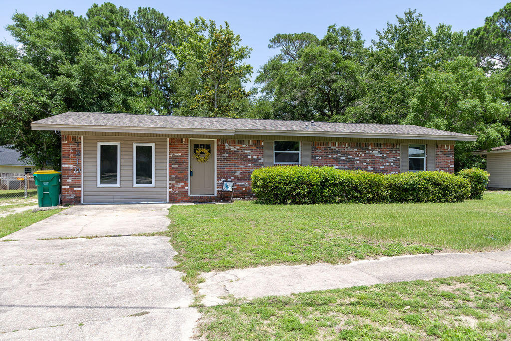 SHERRY WOODS - Residential