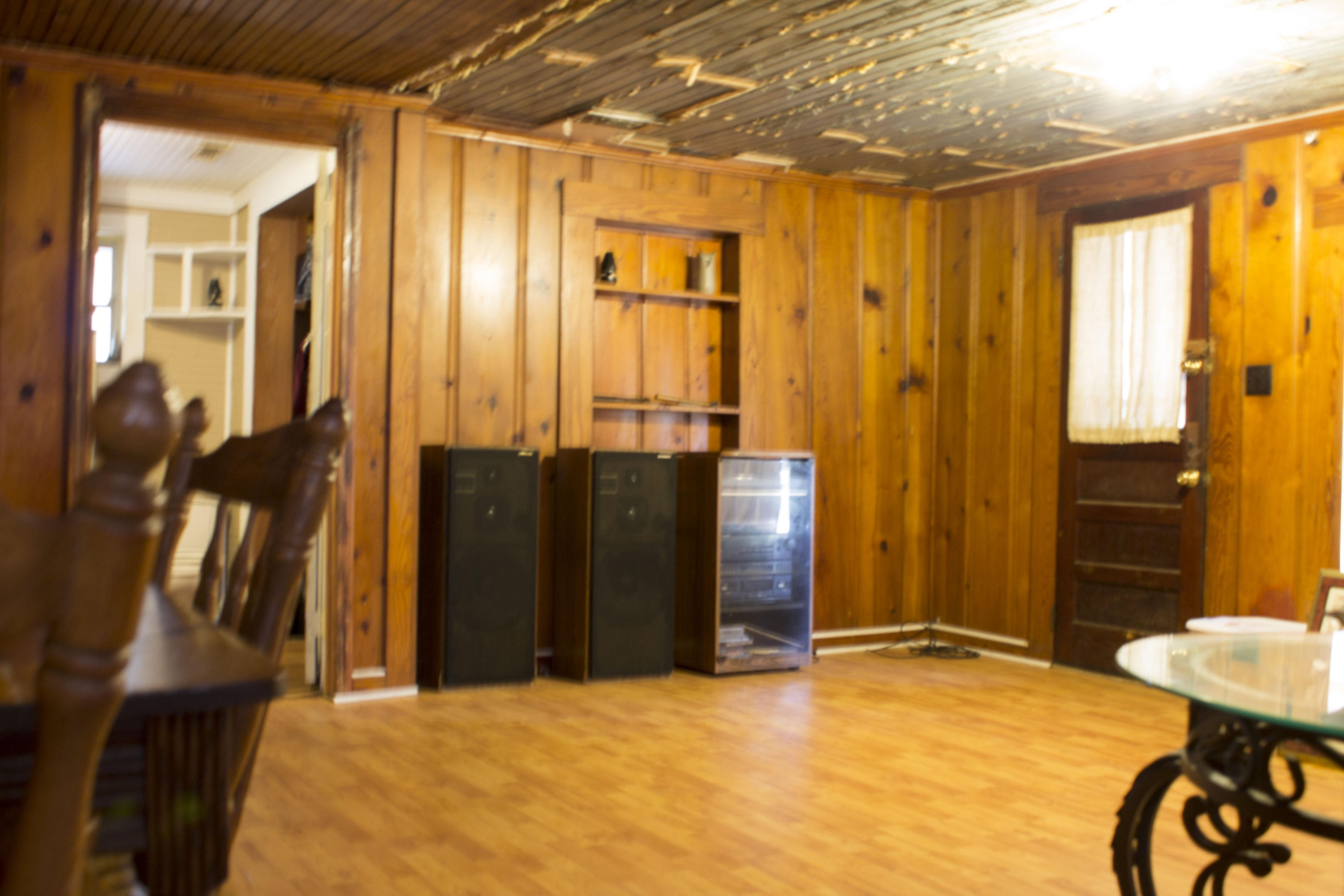 CRESTVIEW - Residential