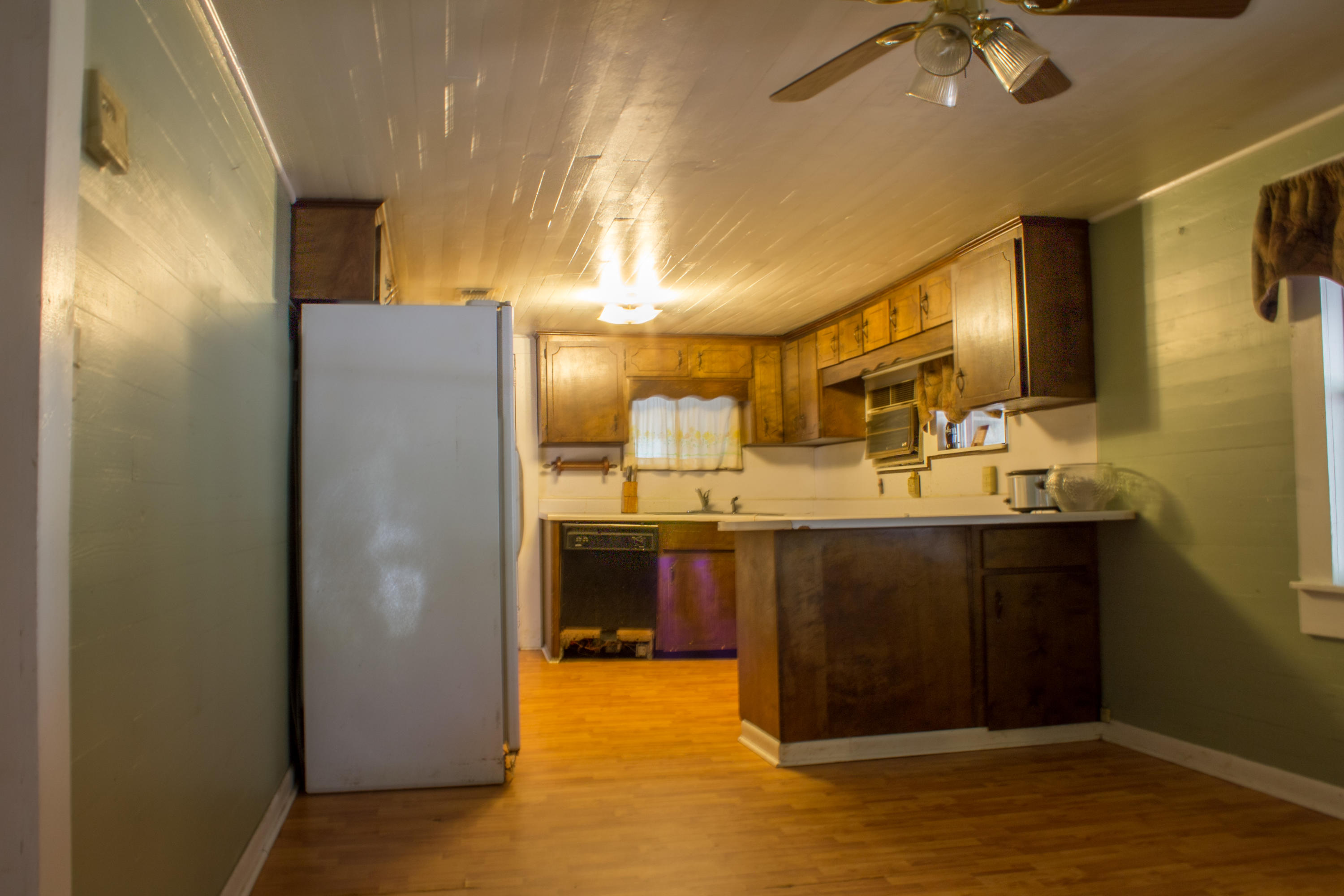 CRESTVIEW - Residential