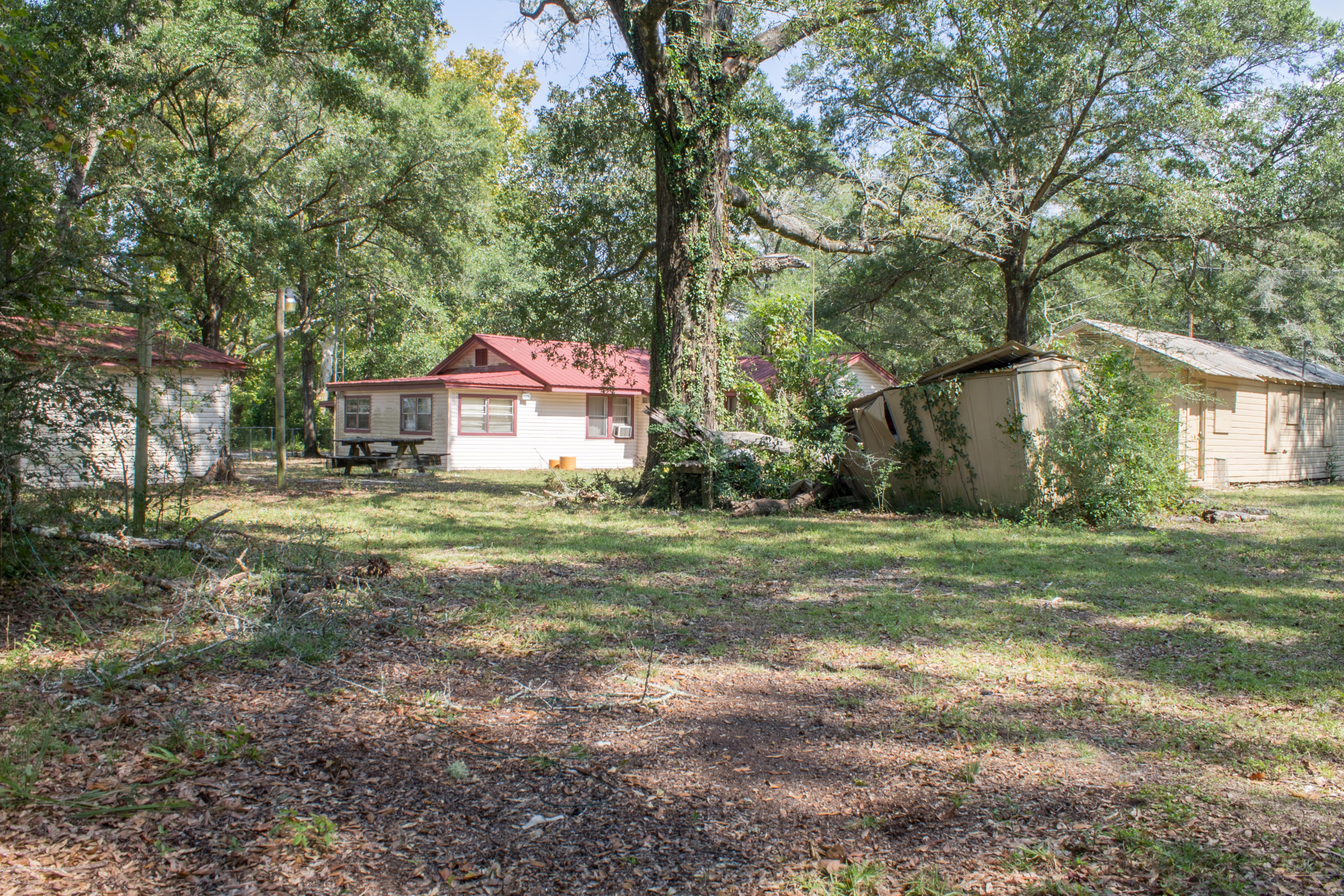 CRESTVIEW - Residential