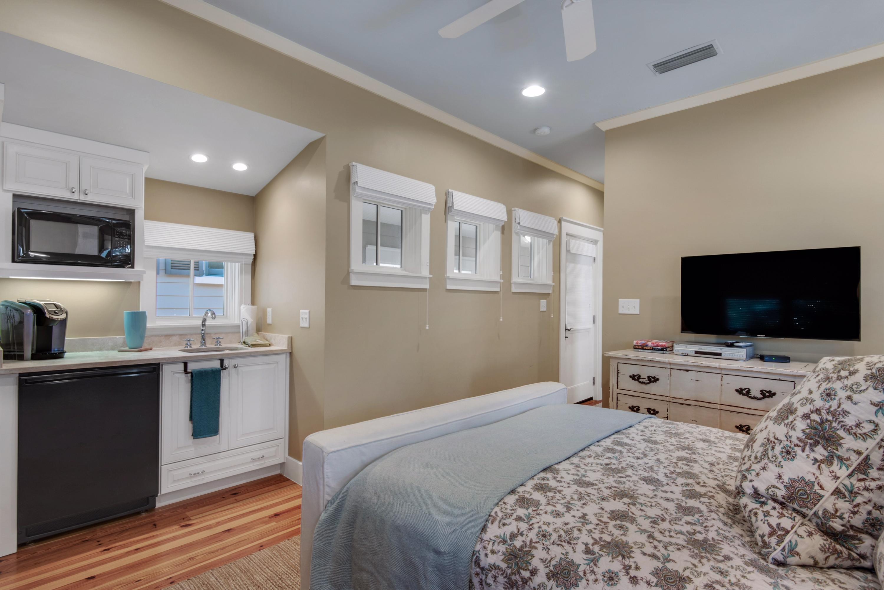 WATERCOLOR - Residential