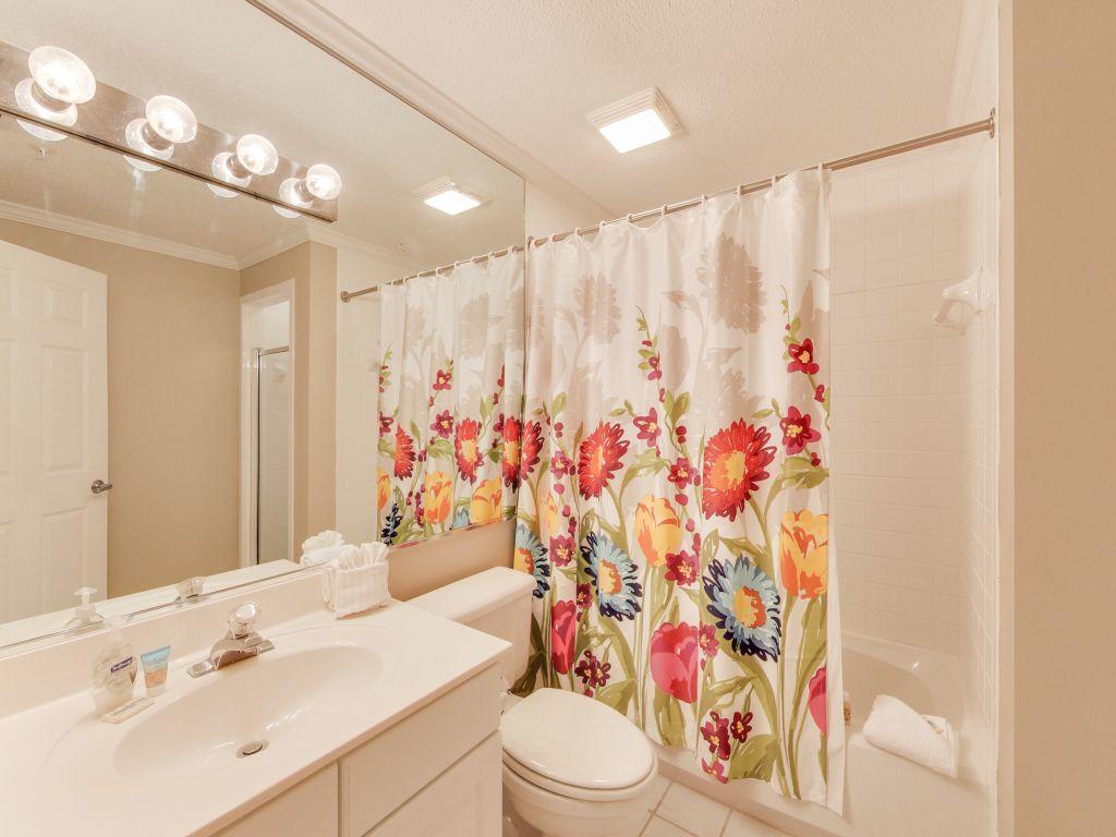 Inn at Crystal BeachSummerchase Condo - Residential