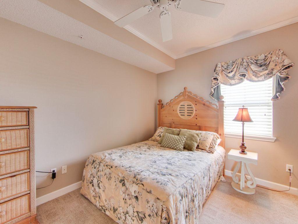 Inn at Crystal BeachSummerchase Condo - Residential