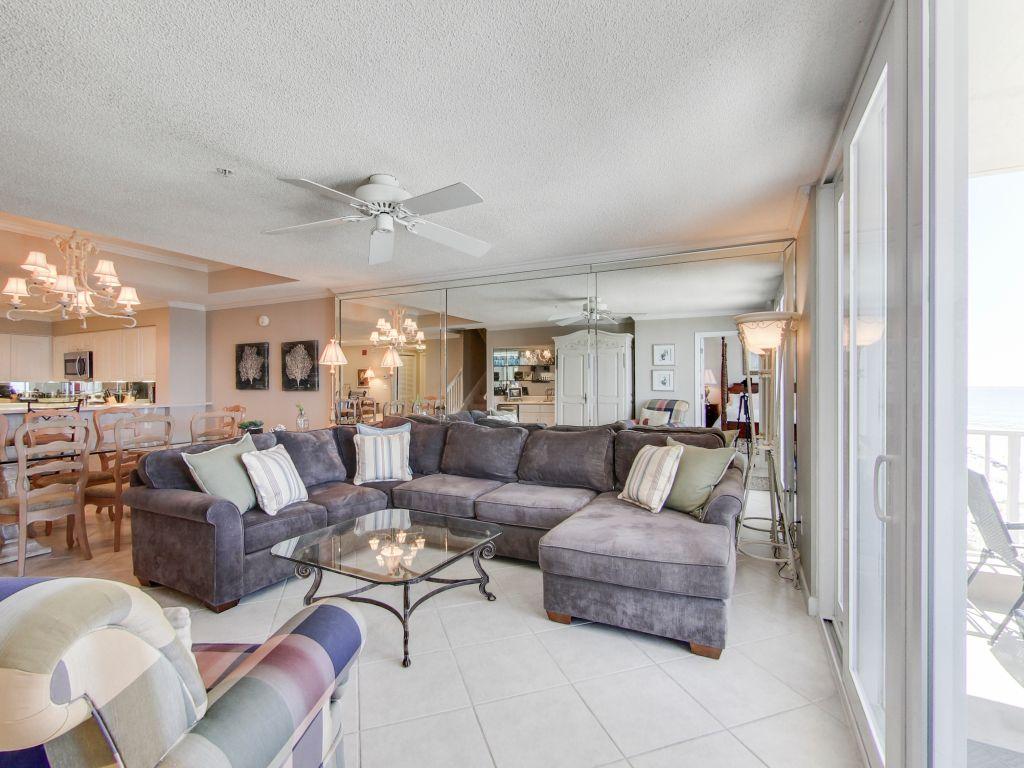 Inn at Crystal BeachSummerchase Condo - Residential