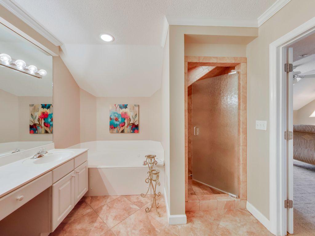 Inn at Crystal BeachSummerchase Condo - Residential