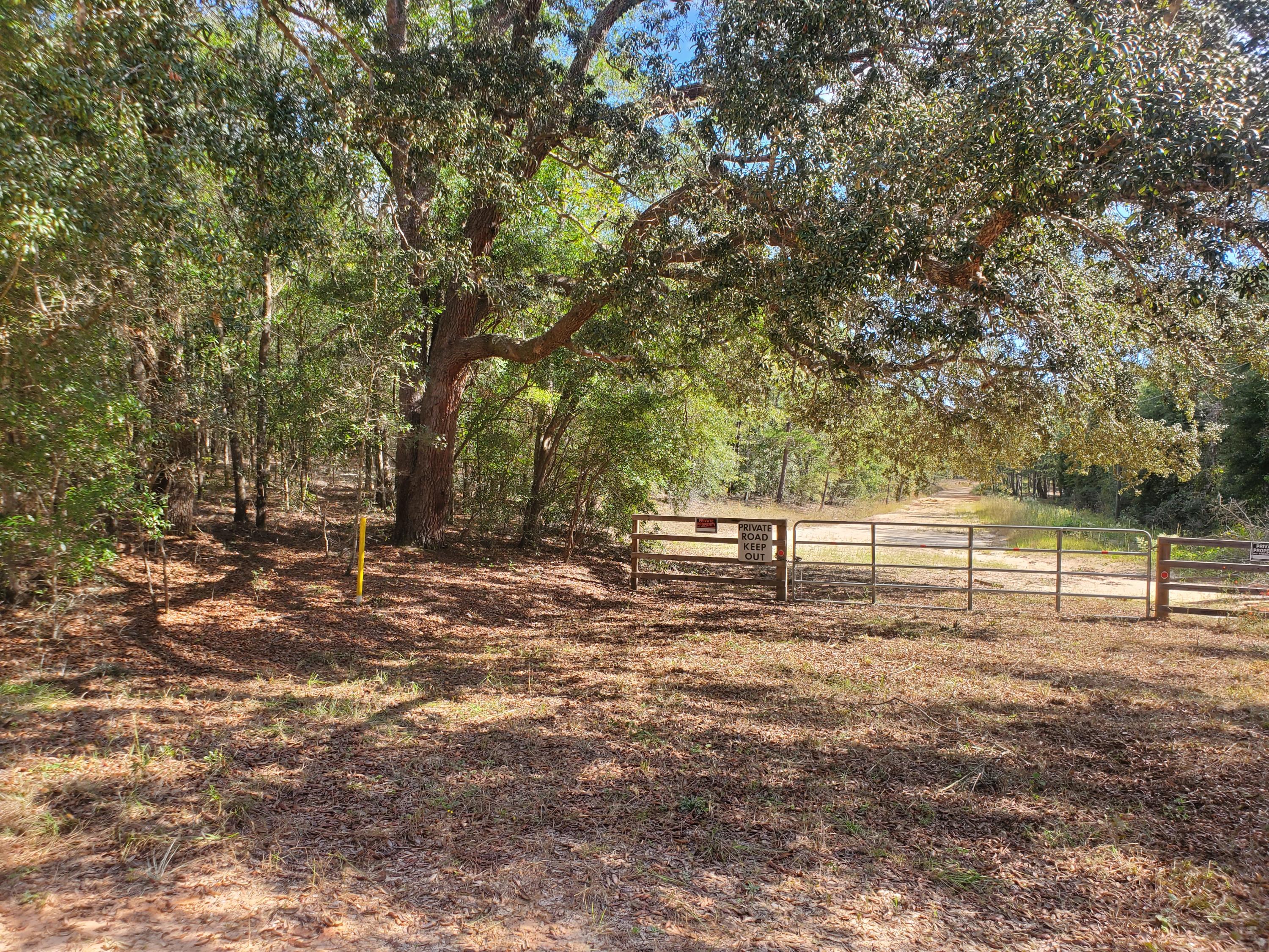 CLEAR CREEK ESTATES - Land