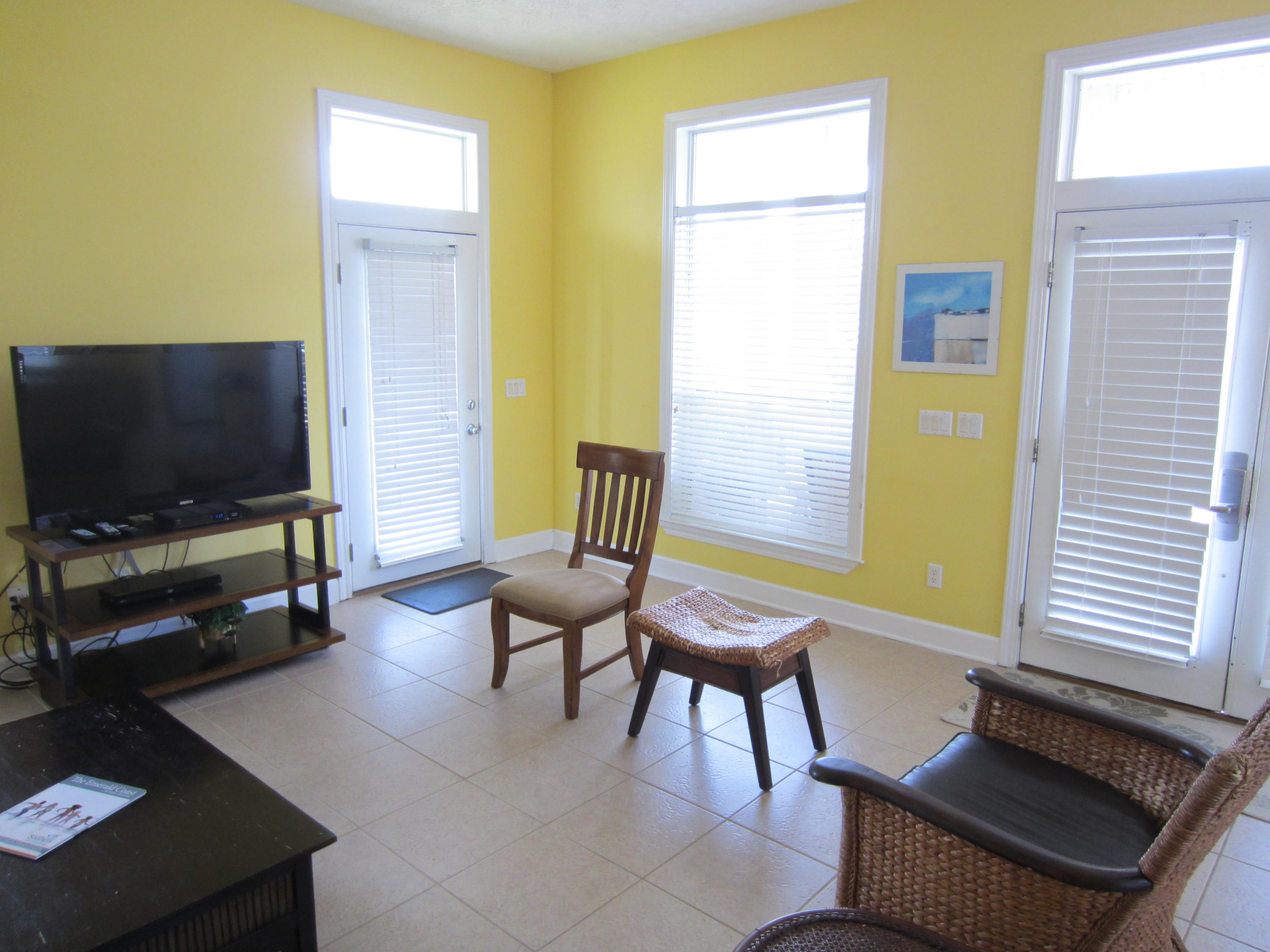 MARAVILLA COTTAGES - Residential