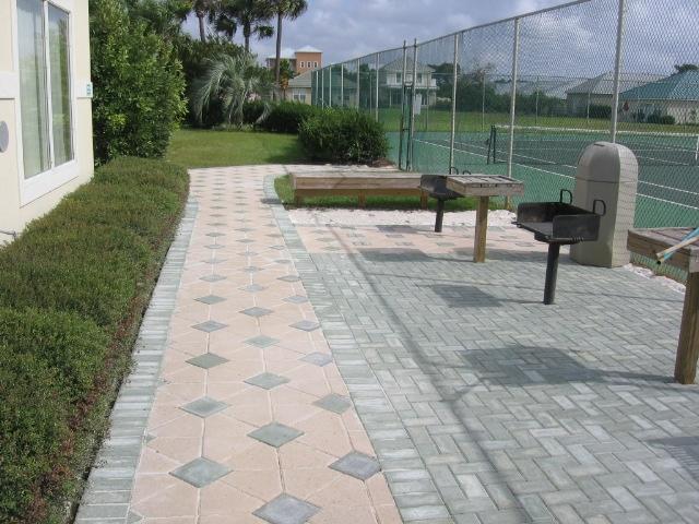 MARAVILLA COTTAGES - Residential