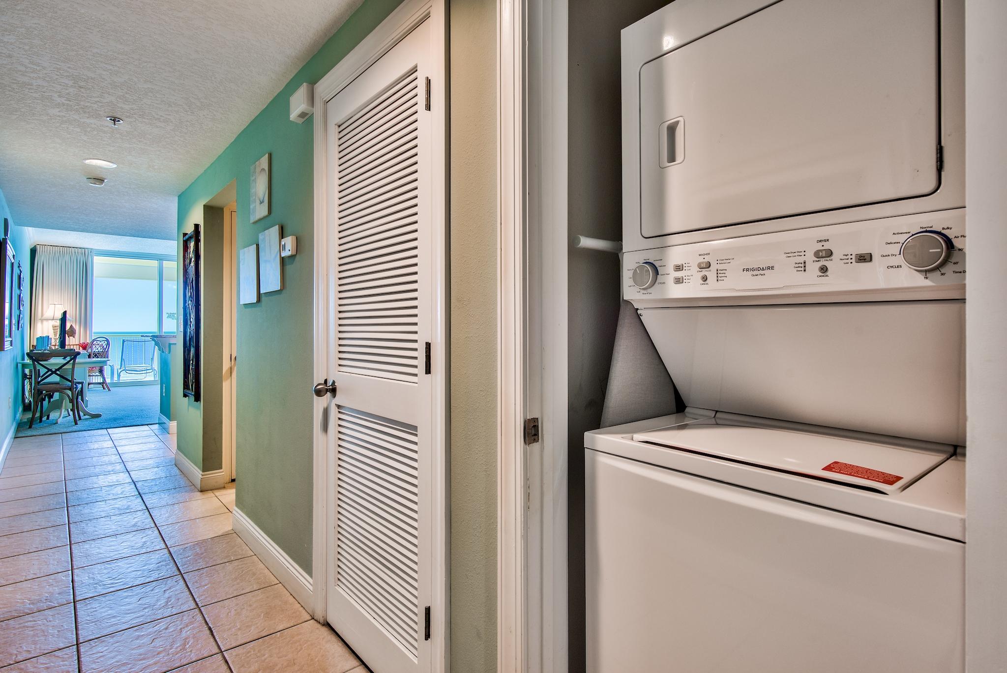 PALAZZO CONDOMINIUM - Residential