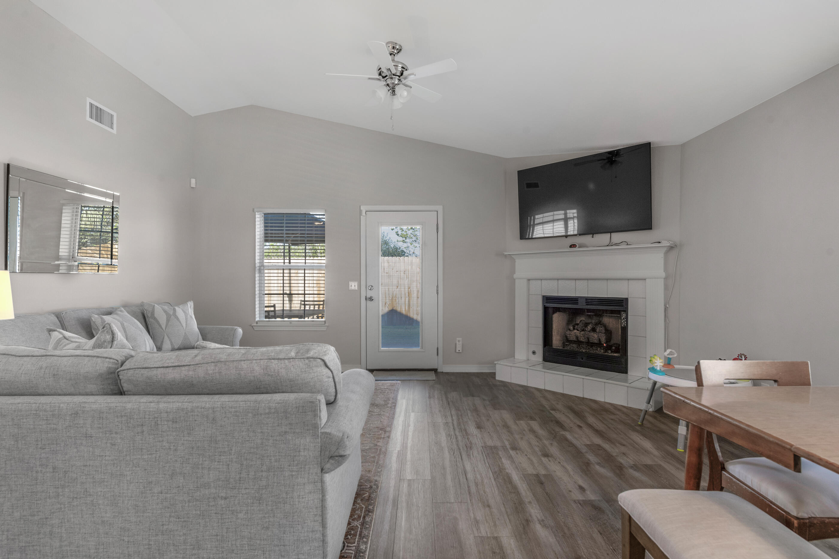 EMERALD VILLAGE S/D - Residential