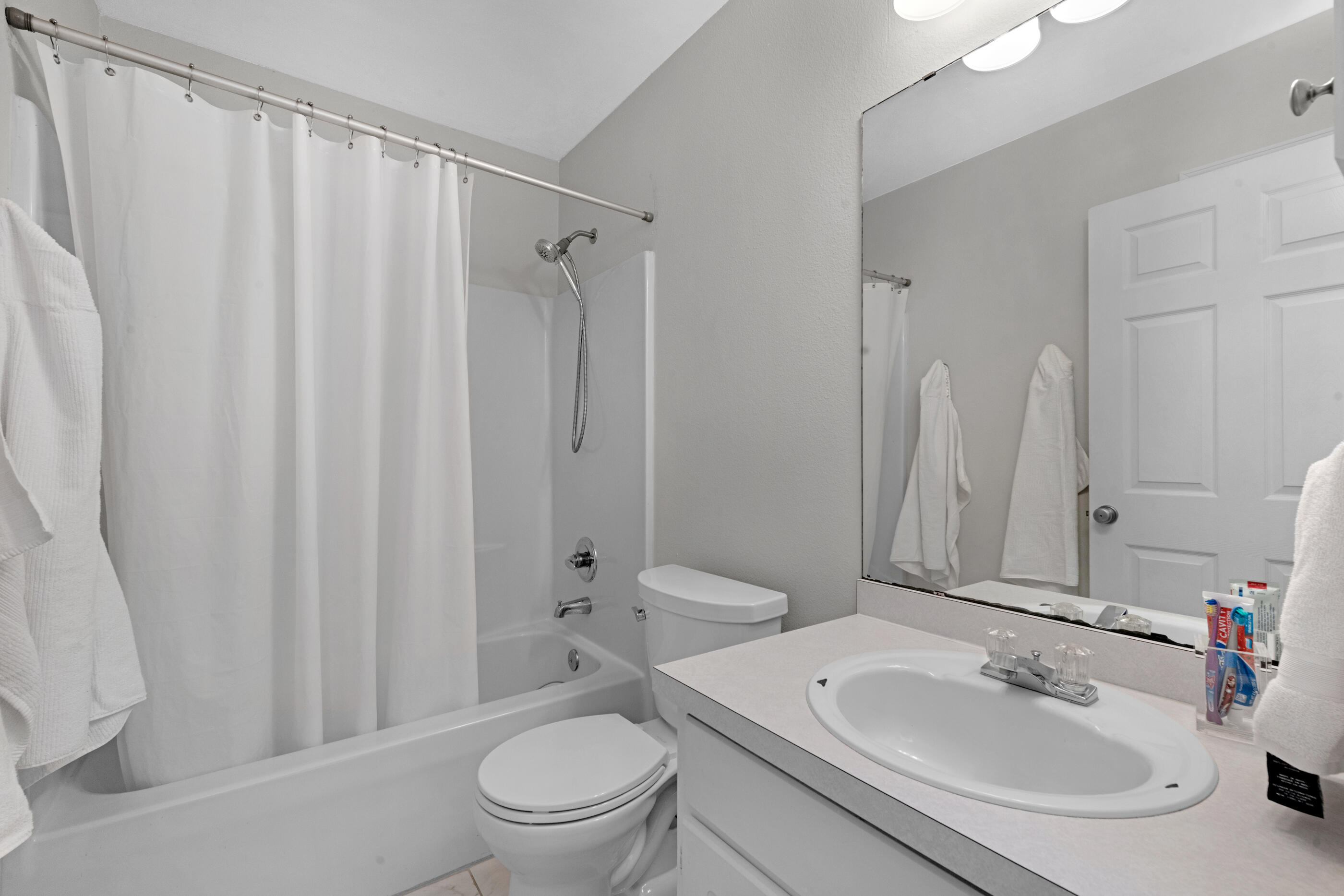 EMERALD VILLAGE S/D - Residential