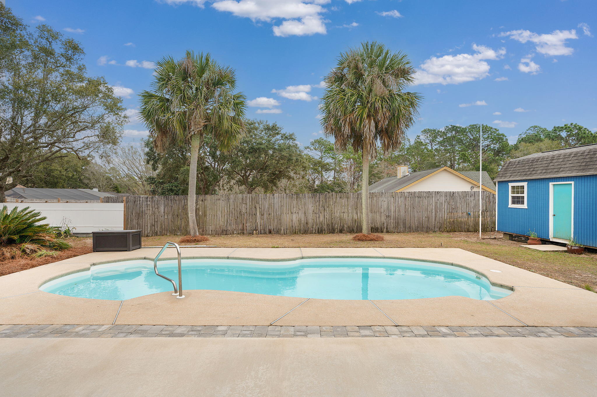 EAST BAY RIVER ESTATES 2ND ADDN - Residential