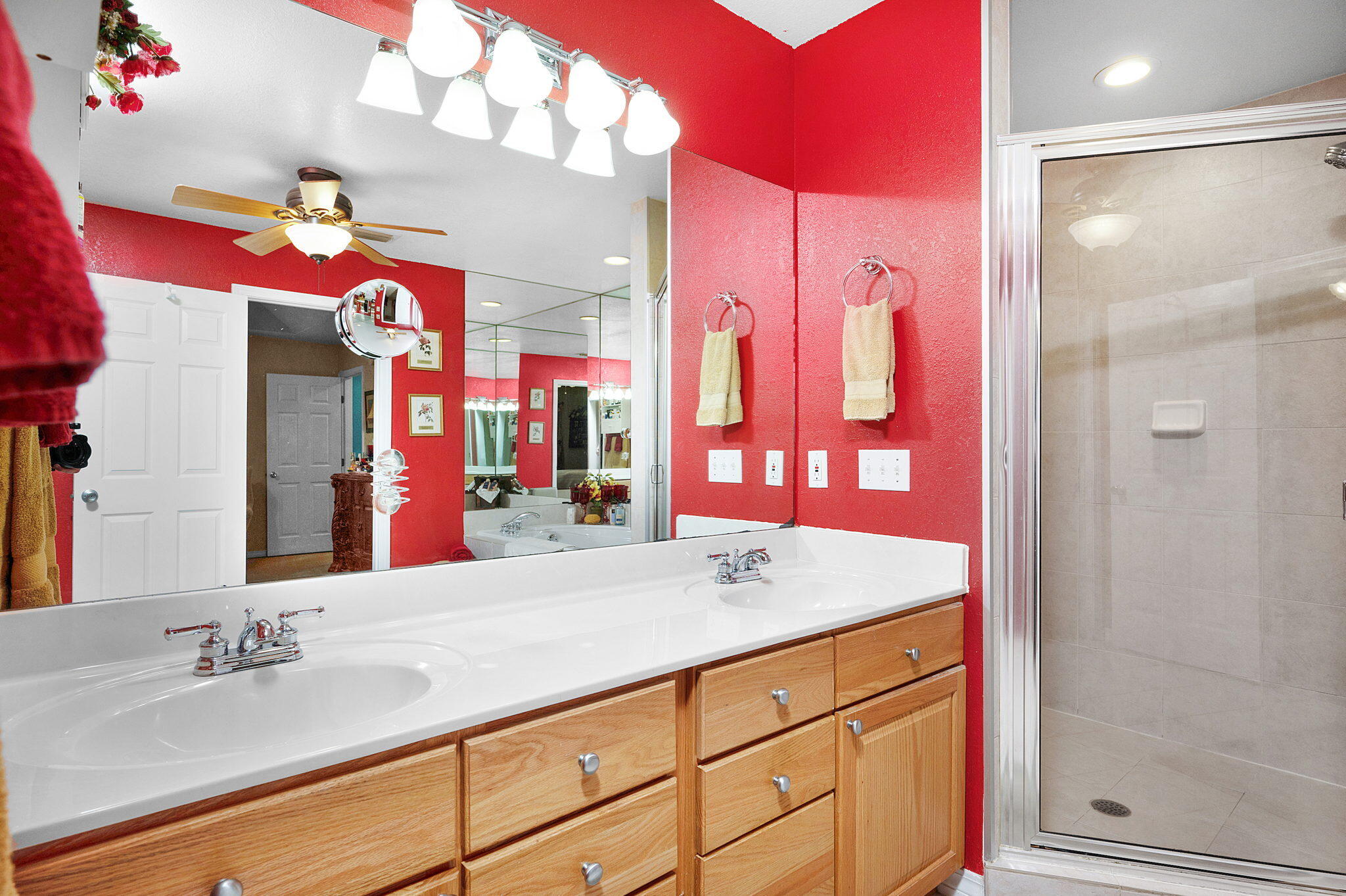 EAST BAY RIVER ESTATES 2ND ADDN - Residential