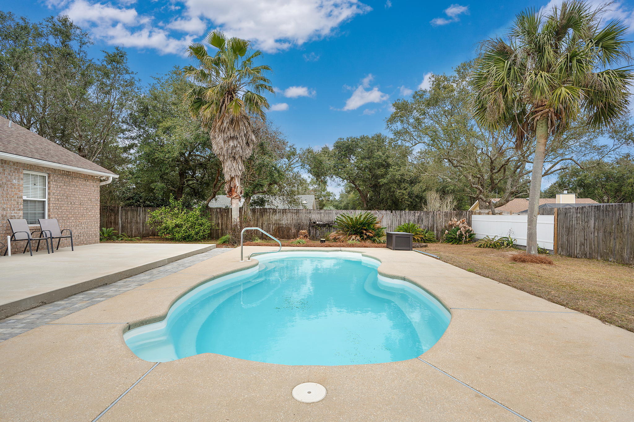 EAST BAY RIVER ESTATES 2ND ADDN - Residential