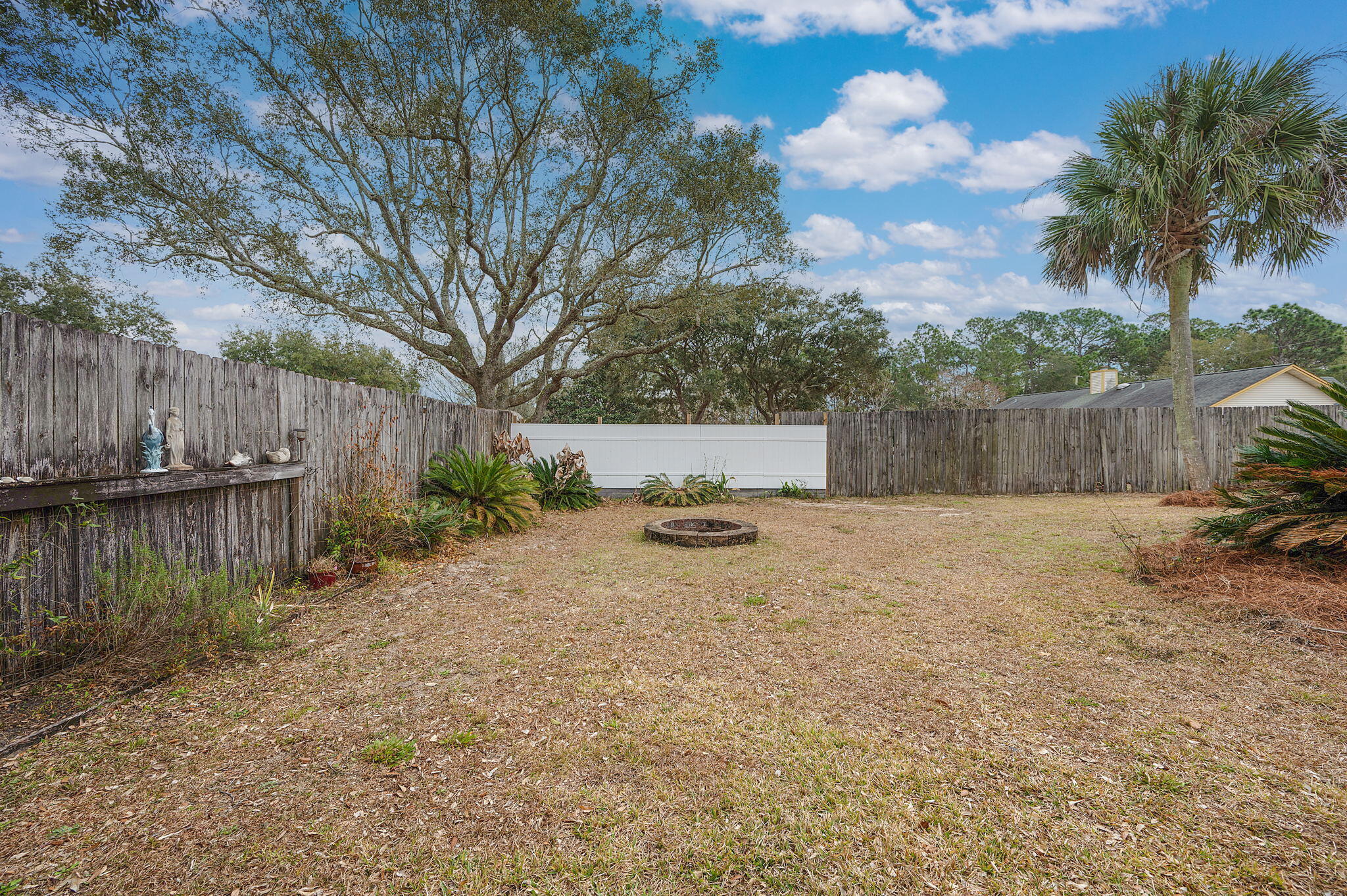 EAST BAY RIVER ESTATES 2ND ADDN - Residential