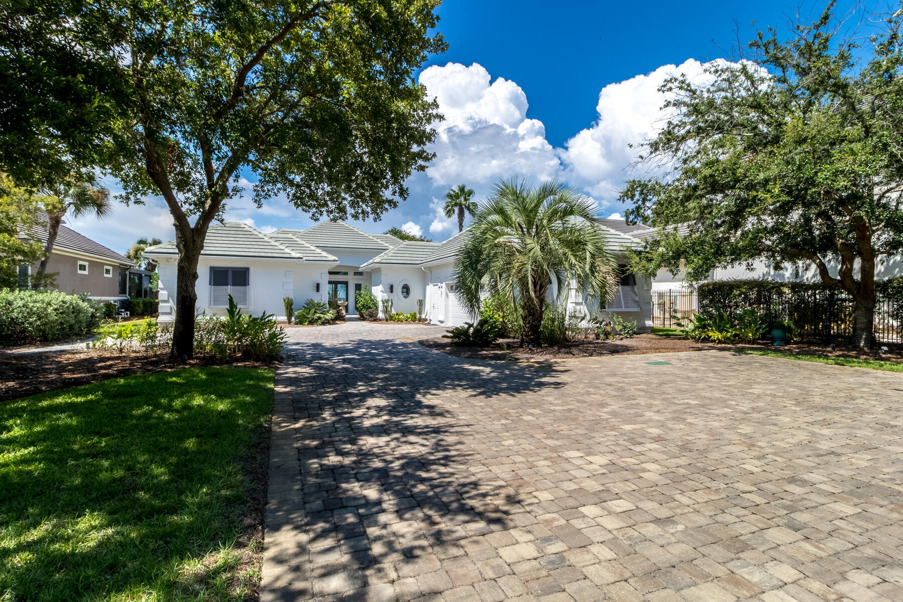 HIGH PINES - Residential
