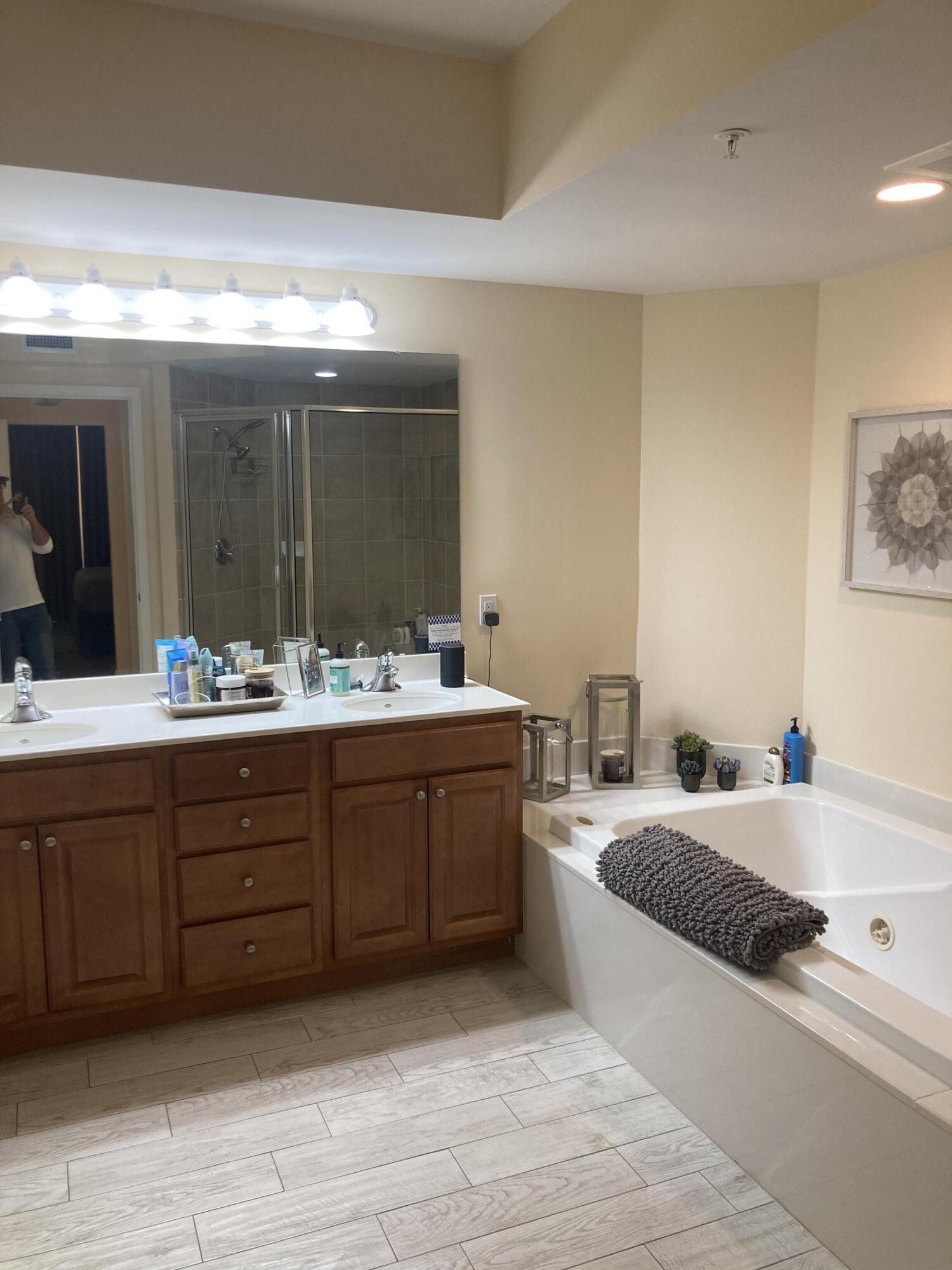 ST. LUCIA AT SILVER SHELLS - Residential