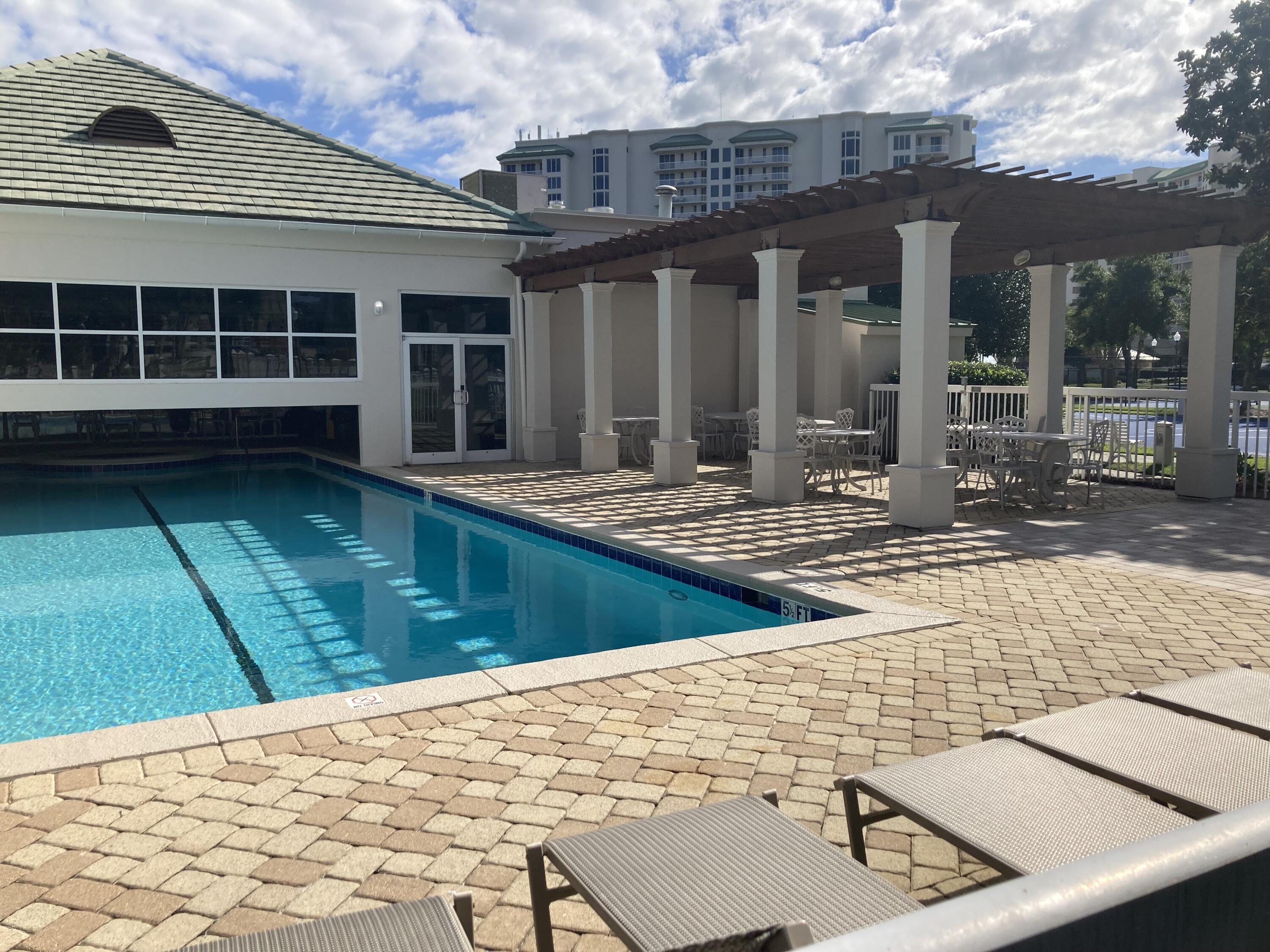 ST. LUCIA AT SILVER SHELLS - Residential