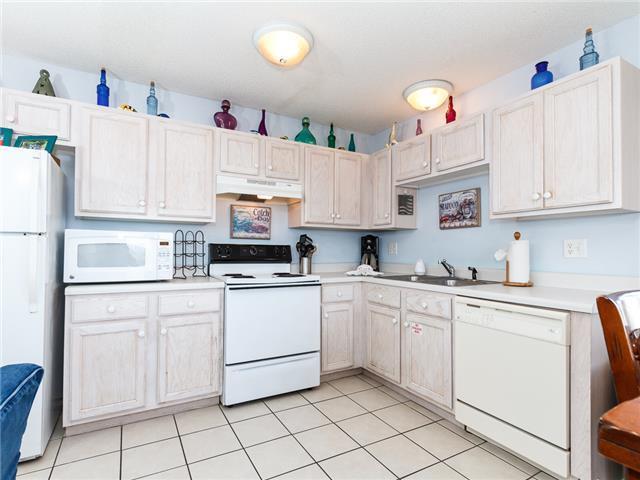 SUNSET COTTAGES CONDO - Residential