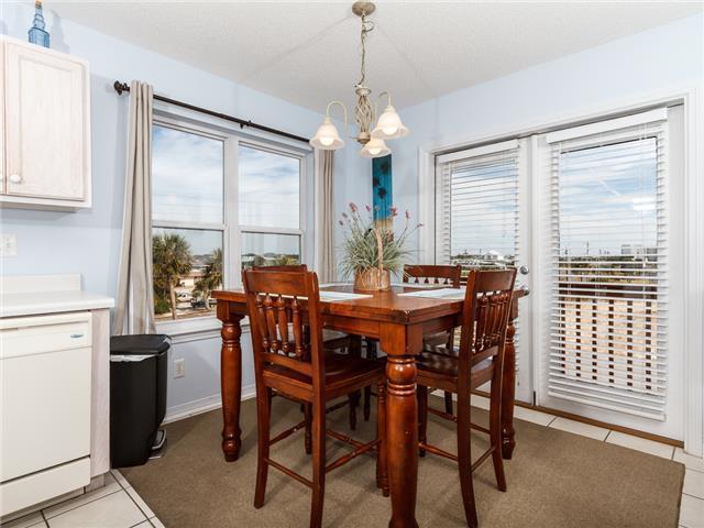 SUNSET COTTAGES CONDO - Residential