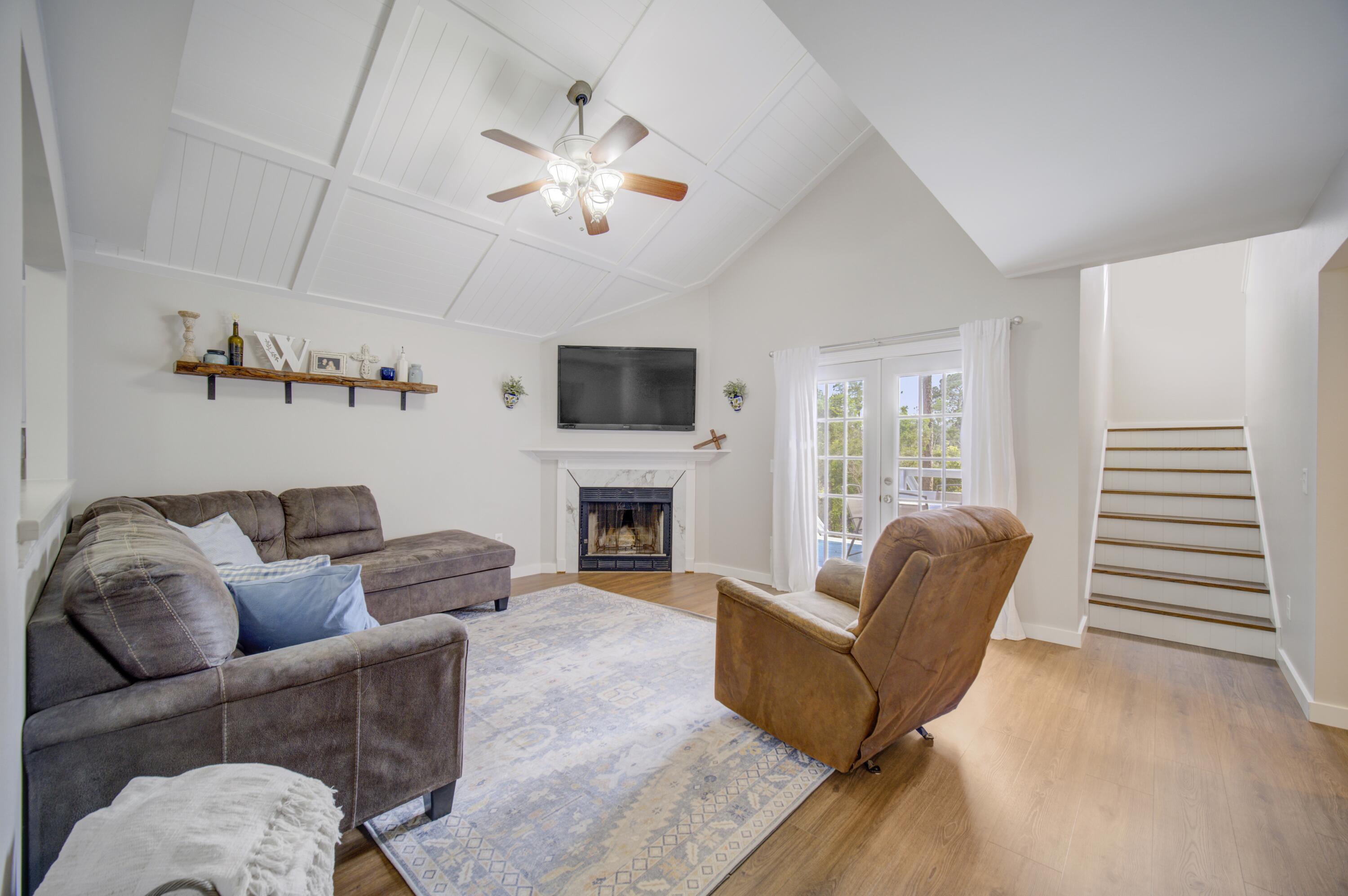 WHITE POINT VILLAGE S/D - Residential