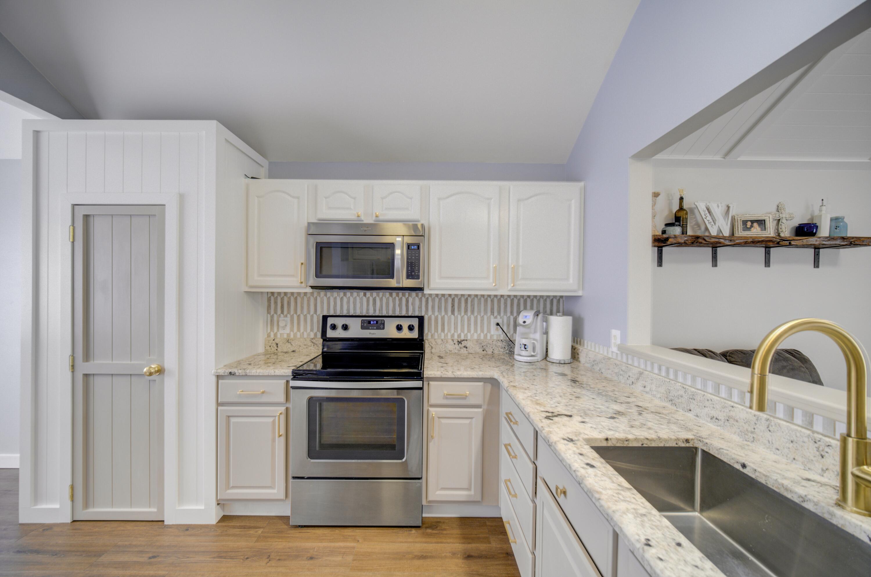WHITE POINT VILLAGE S/D - Residential