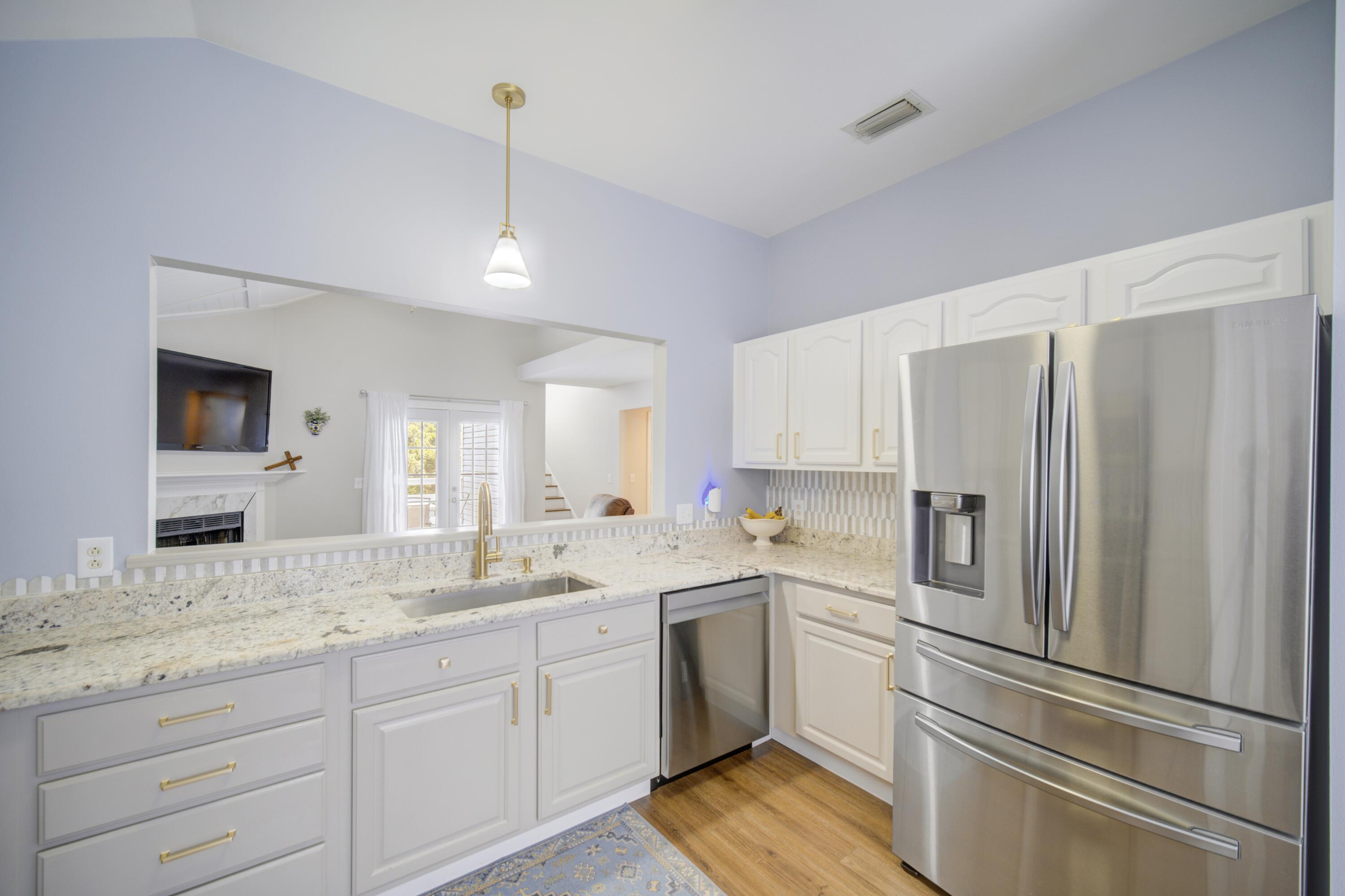 WHITE POINT VILLAGE S/D - Residential