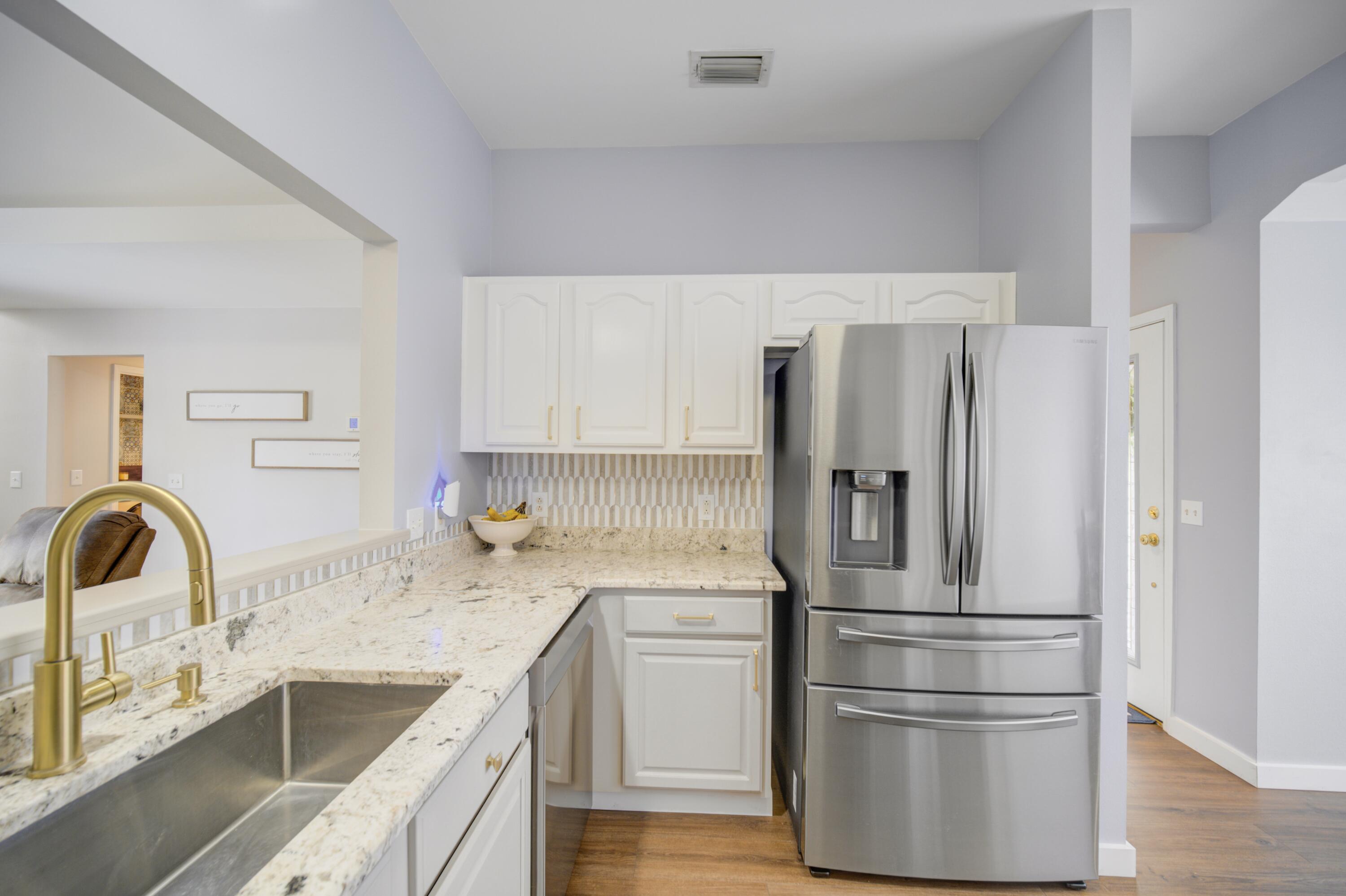 WHITE POINT VILLAGE S/D - Residential