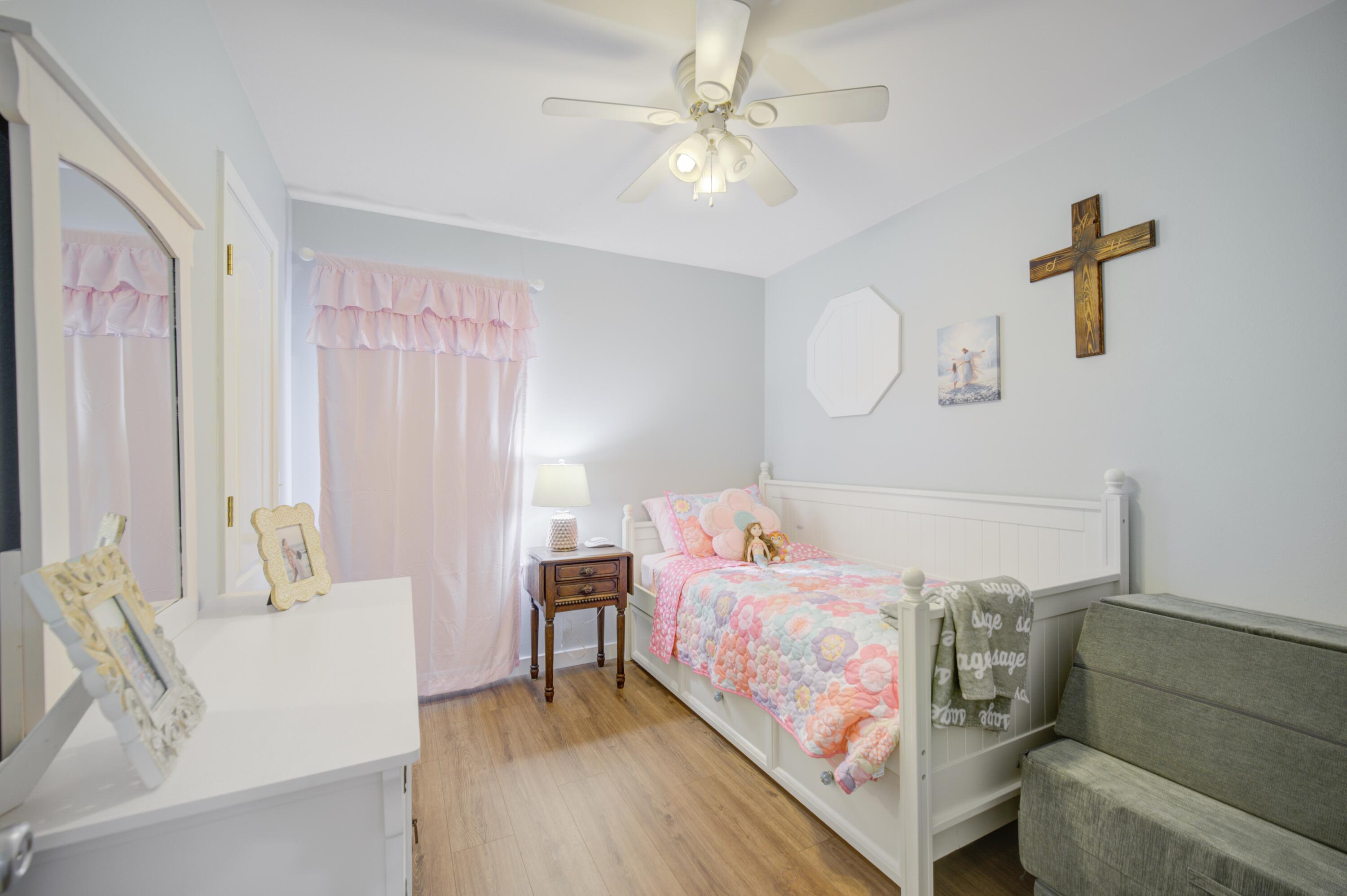 WHITE POINT VILLAGE S/D - Residential