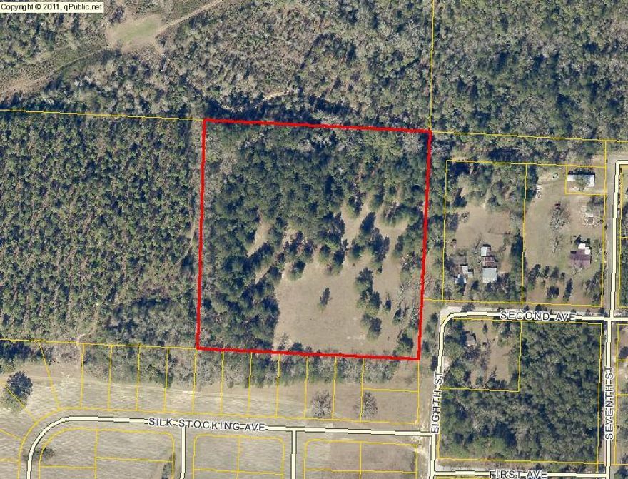 Vacant Land just under 10 acres. This property could be used for many diff things. Please drive by and check it out. If you have any questions or have any problems finding it please check out Property App website or just give us a Call