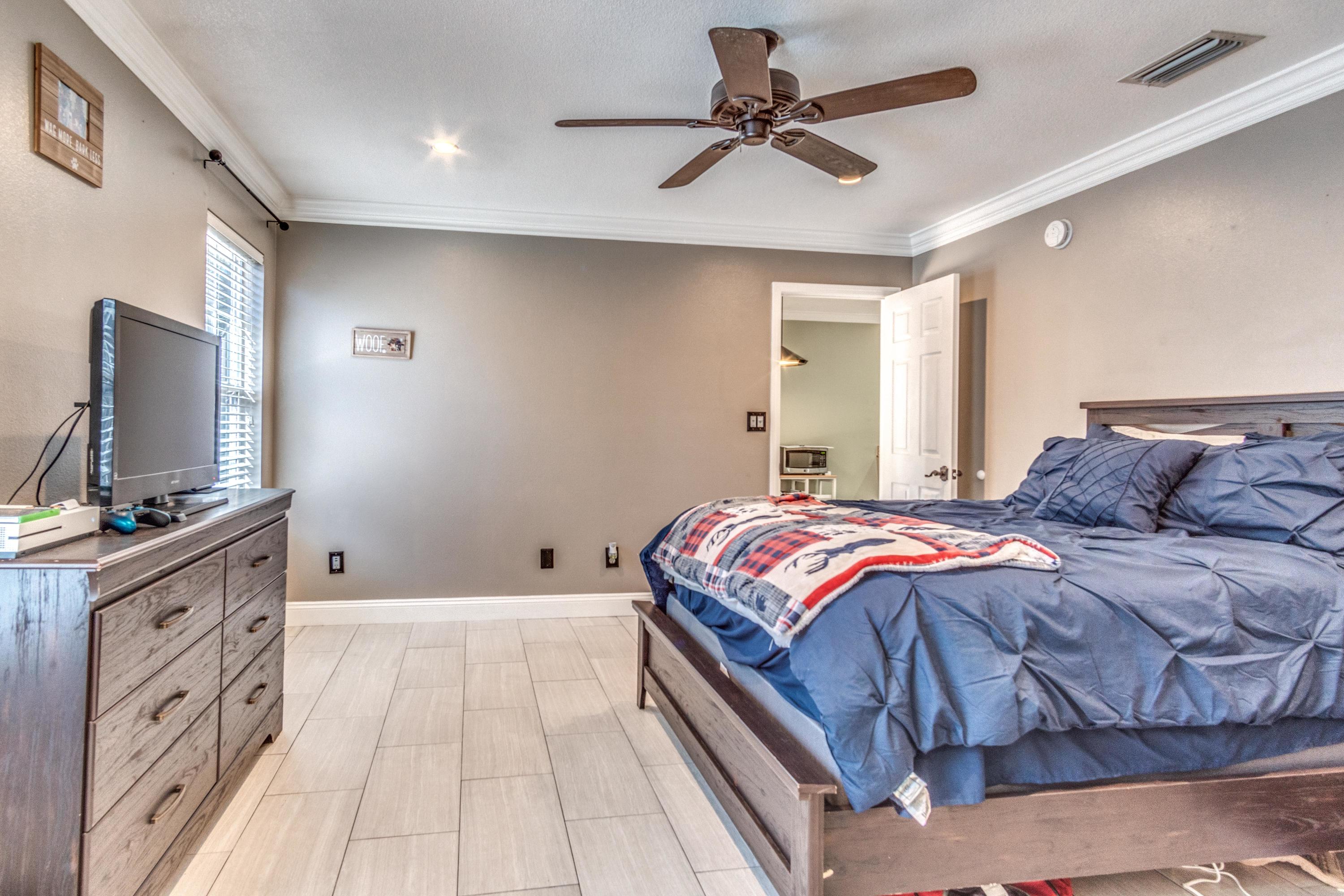 LAUDERHILL - Residential